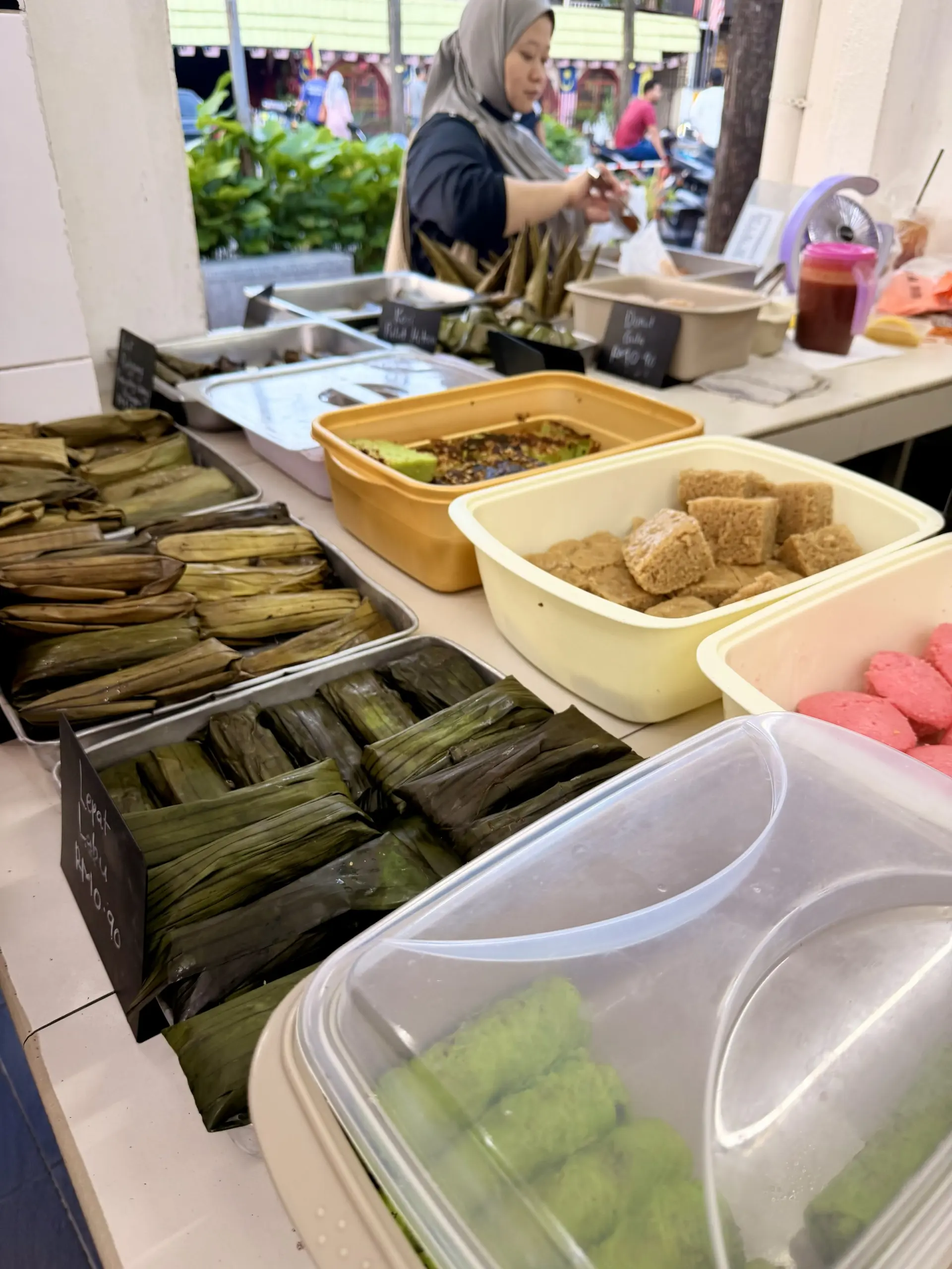 Nasi Lemak Wanjo - Local Food in Kuala Lumpur