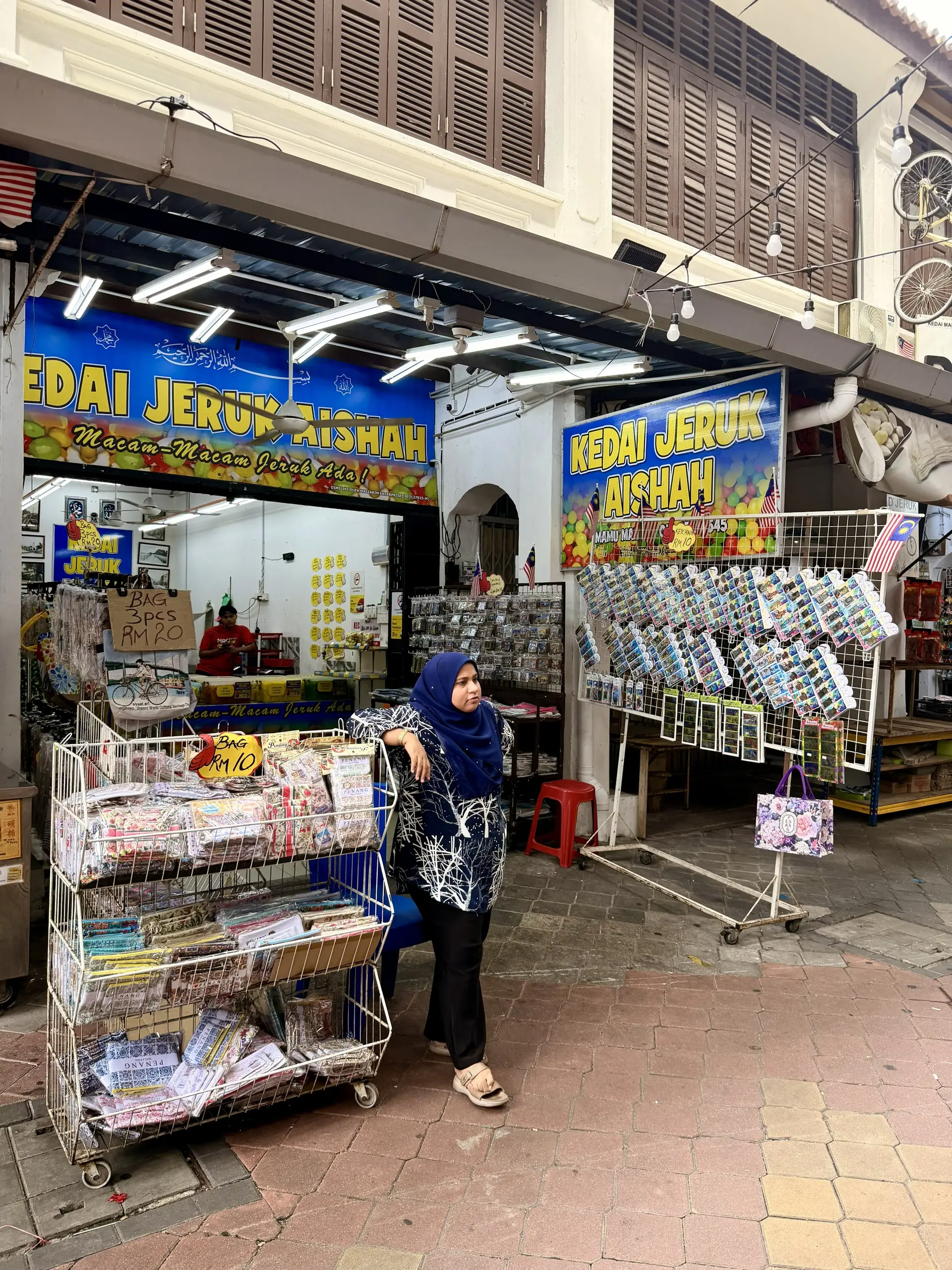 Chowrasta Market - Shopping & Market in George Town