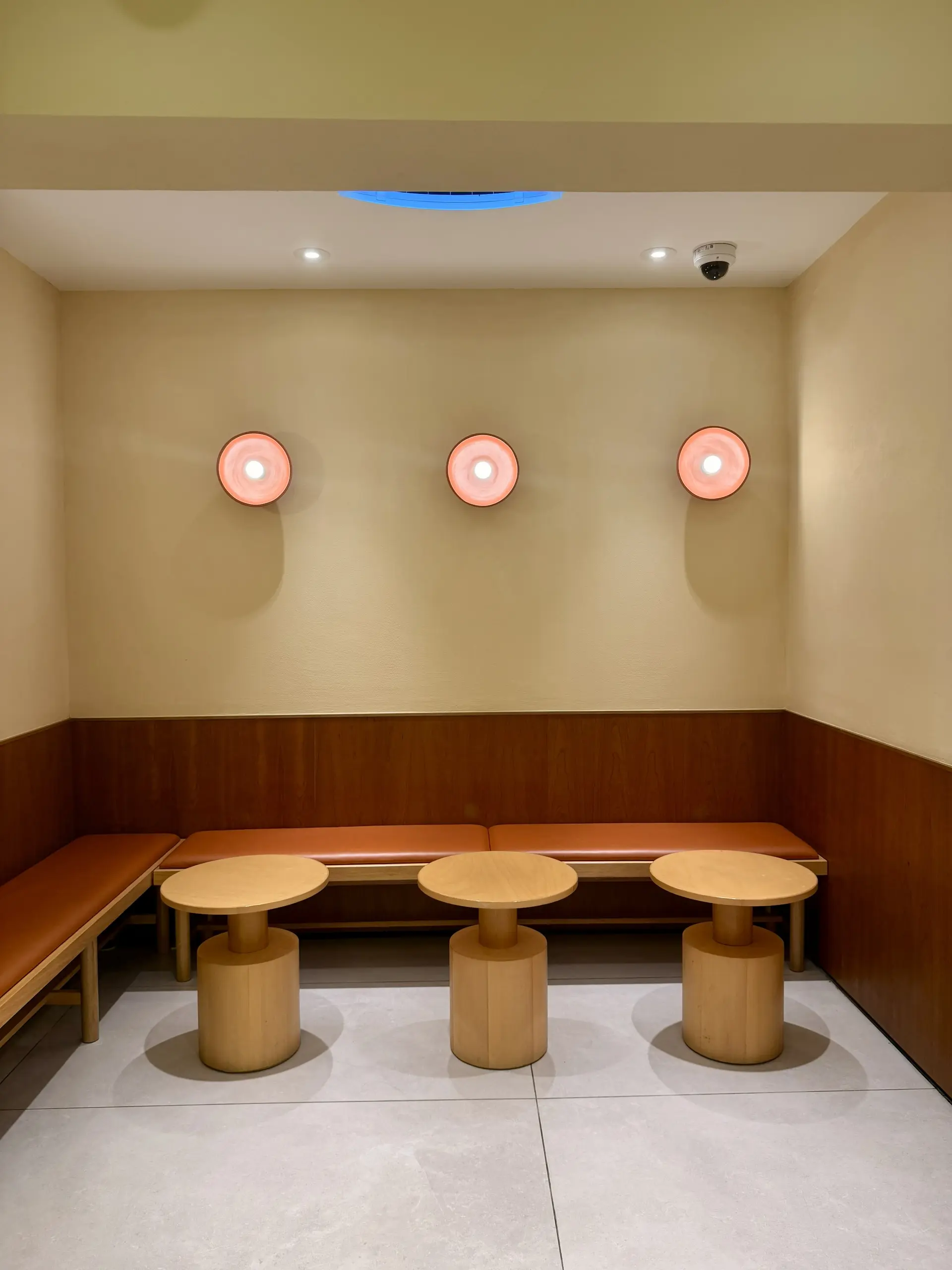 The Coach Coffee Shop