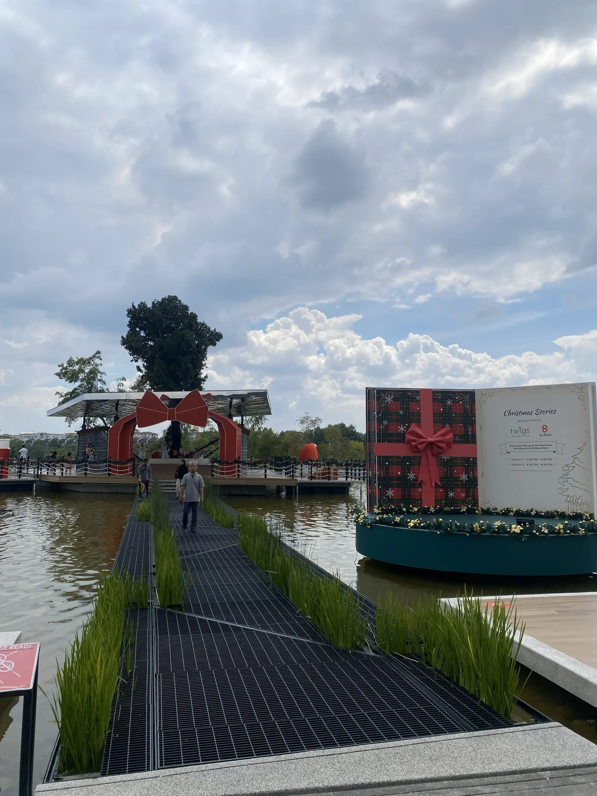 Elmina Lakeside Mall - Shopping & Market in Shah Alam