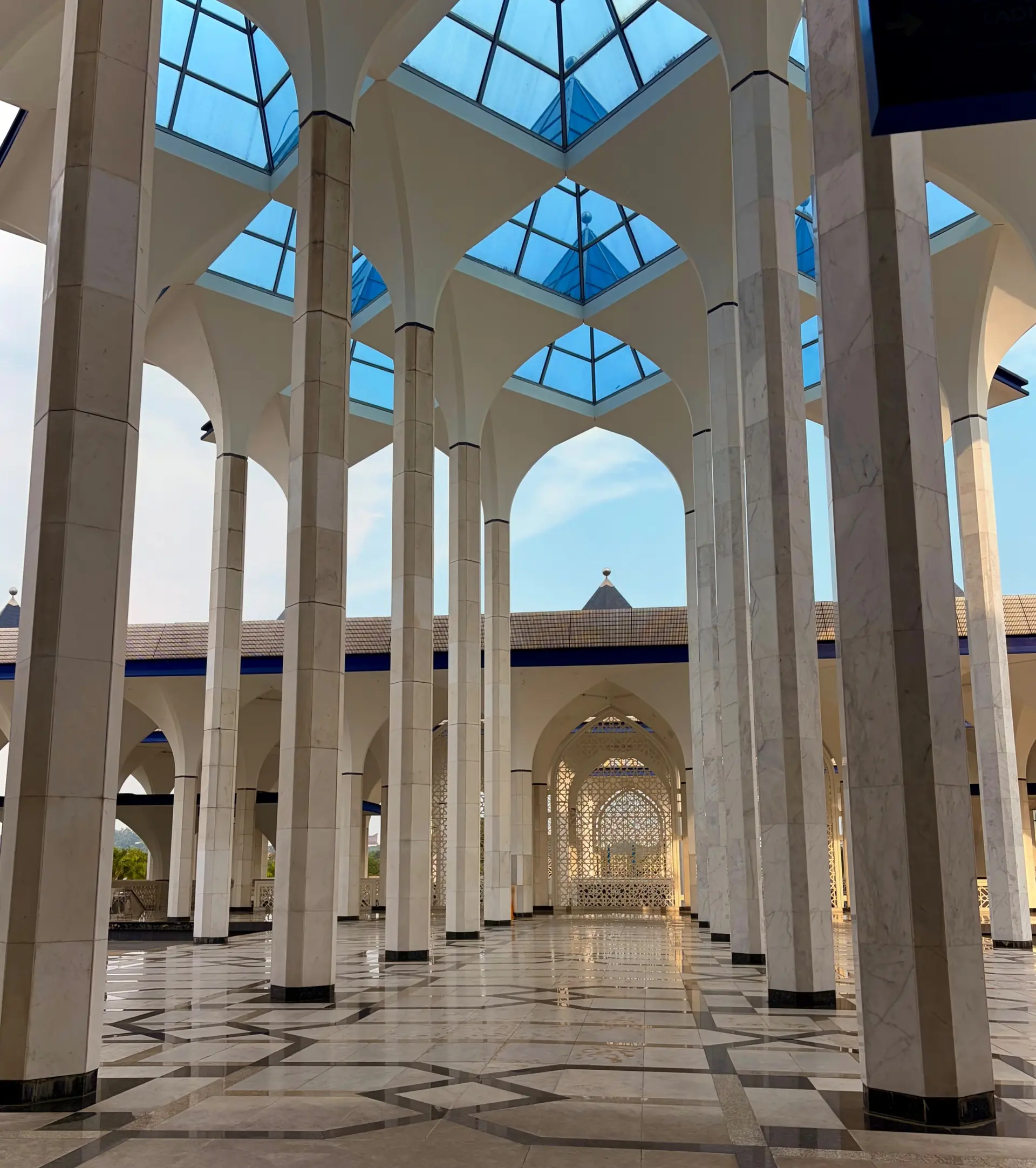 Masjid Sultan Salahuddin Abdul Aziz (Blue Mosque) - Religious Site in Shah Alam