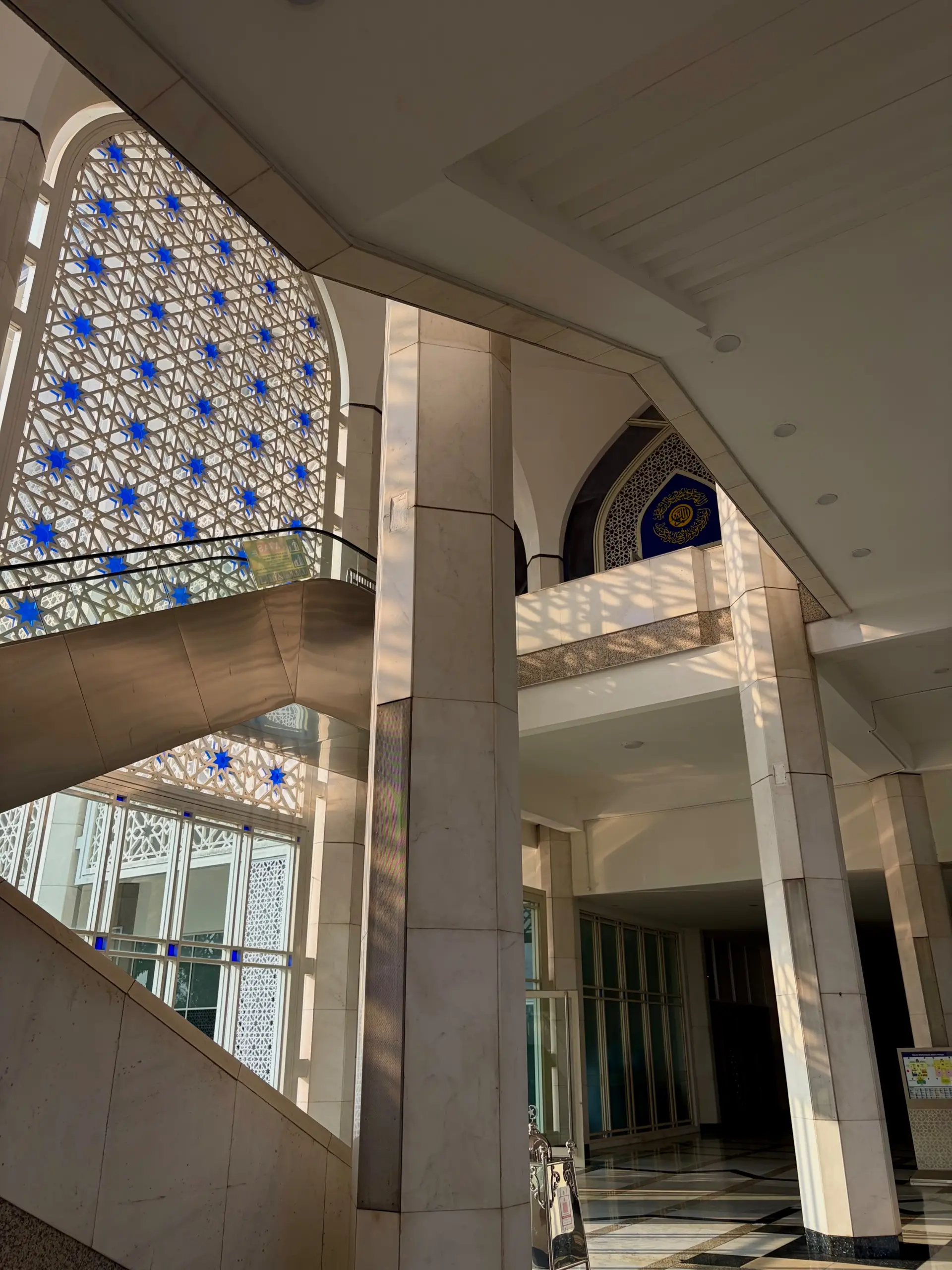 Masjid Sultan Salahuddin Abdul Aziz (Blue Mosque) - Religious Site in Shah Alam