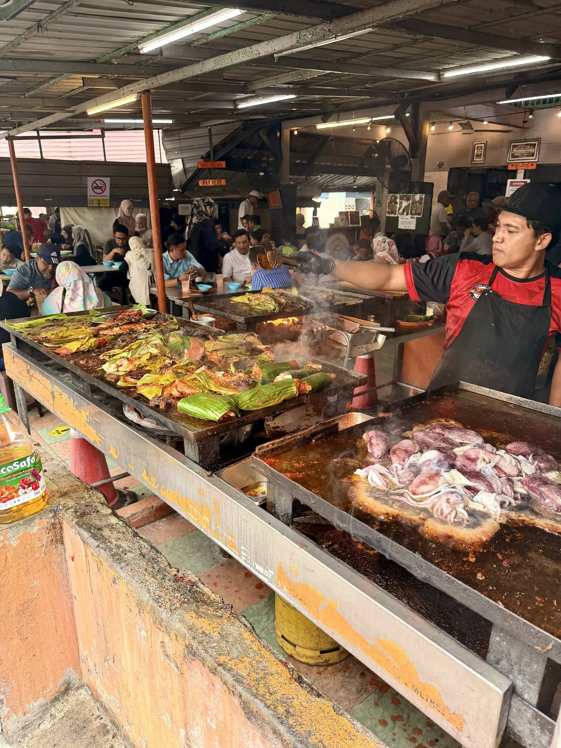Eat & Drink Near Pasar Seni