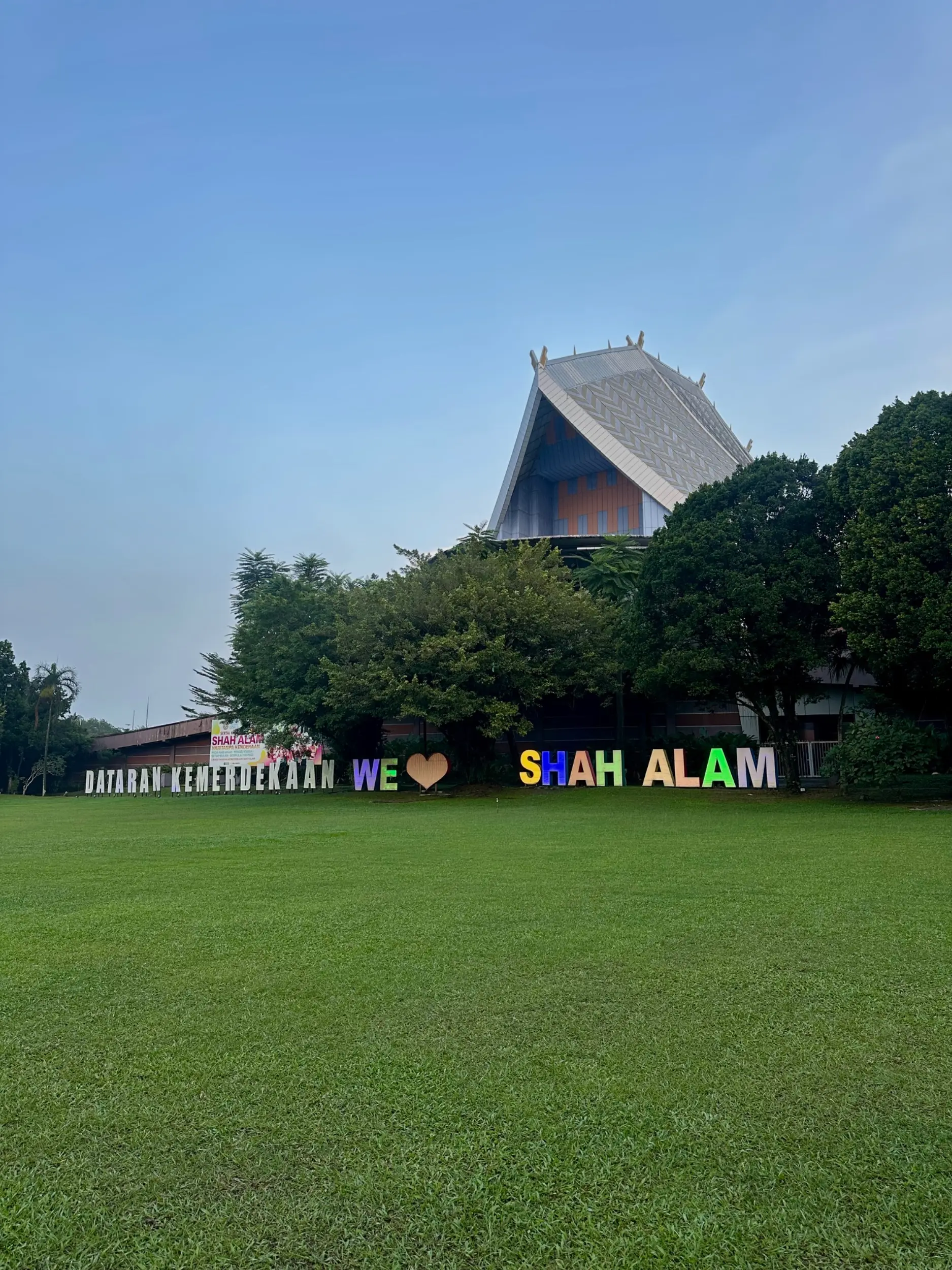 Dataran Kemerdekaan Shah Alam - Landmark in Shah Alam