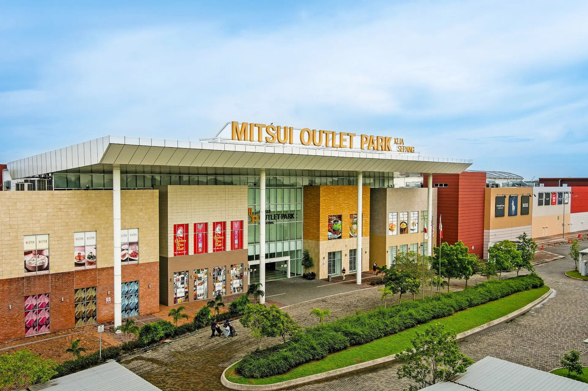 Mitsui Outlet Park KLIA Sepang photo 2