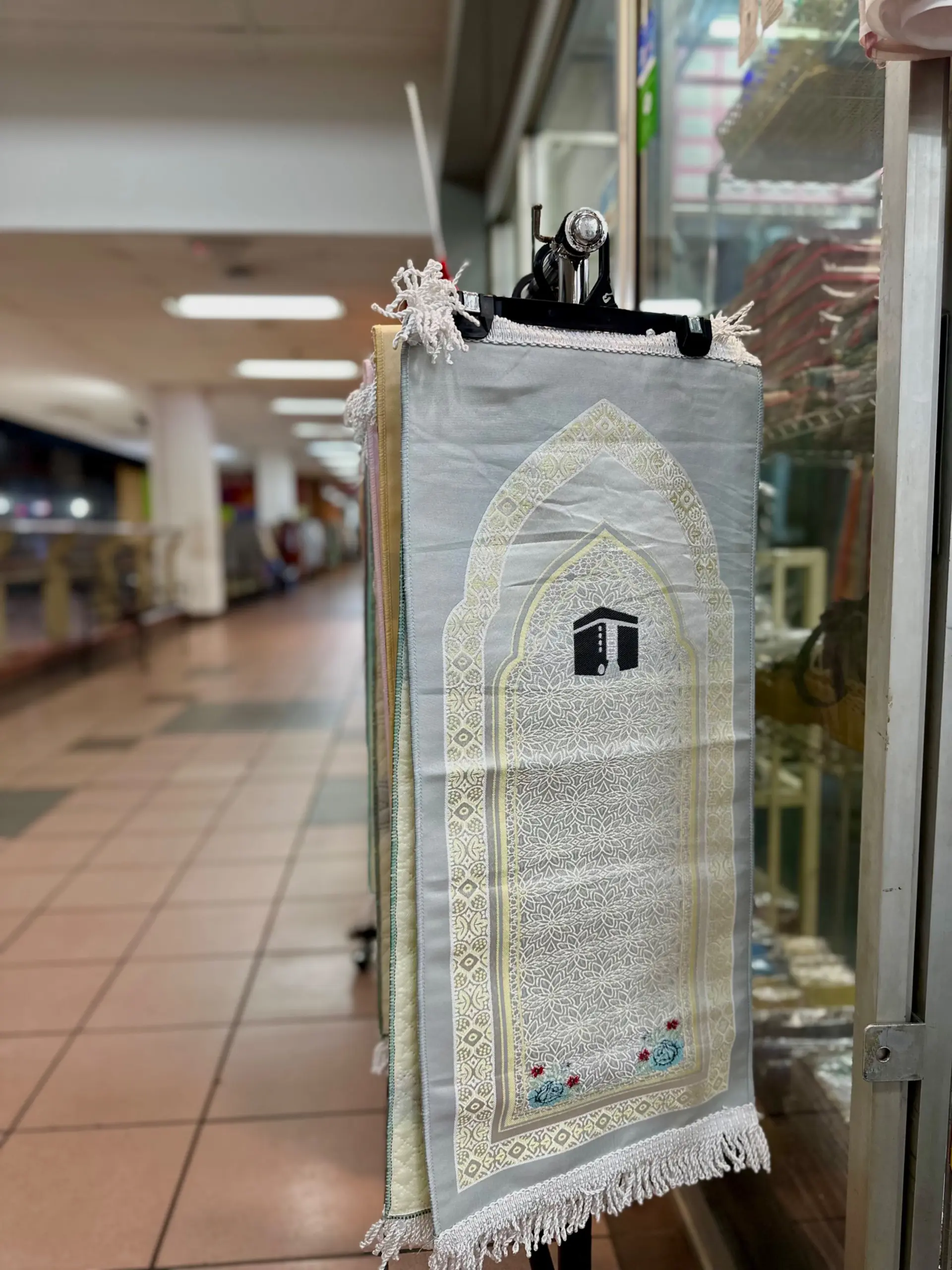 Kompleks PKNS - Shopping & Market in Shah Alam
