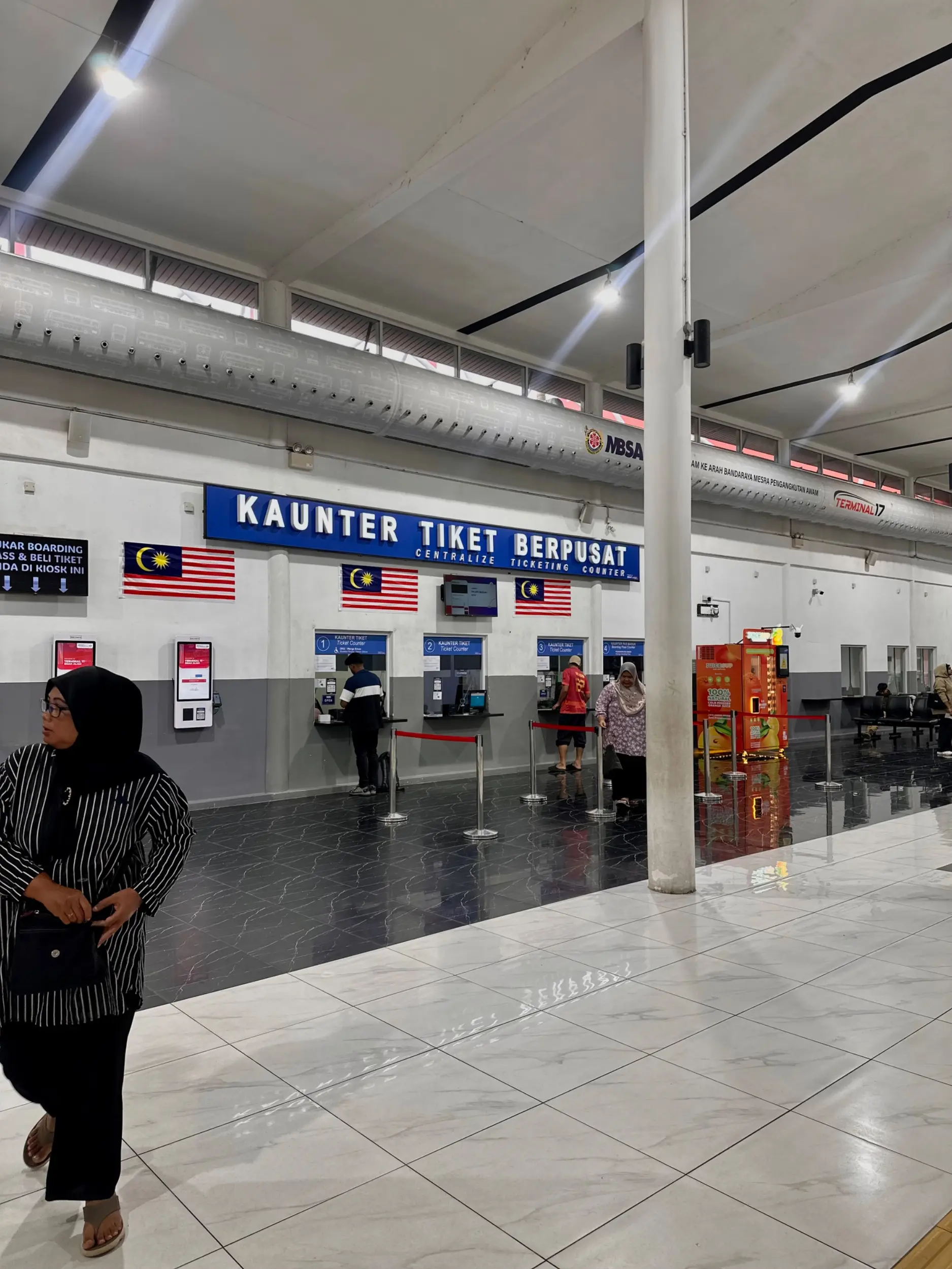 Terminal 17 Shah Alam photo 7