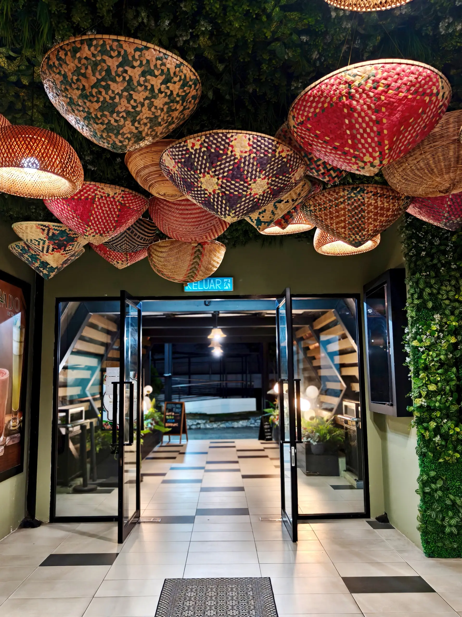 LADO By The Lake - Restaurant in Shah Alam