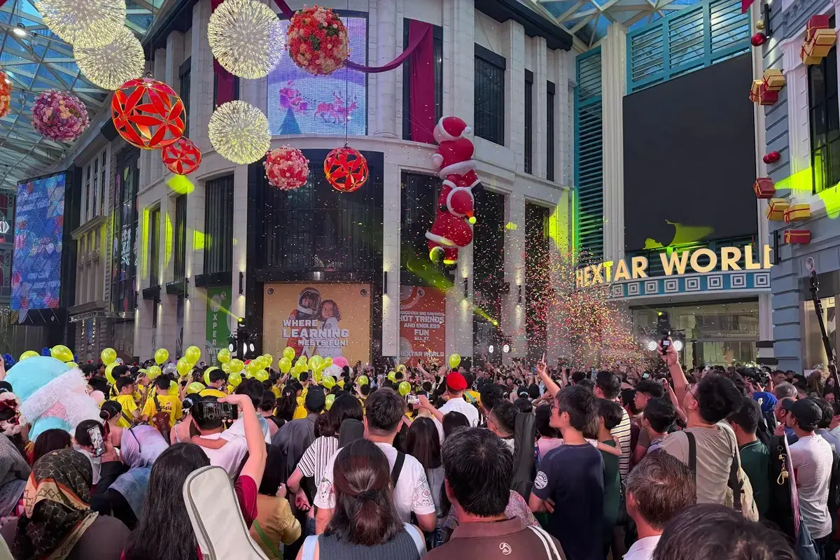 Hextar World at Empire City photo 3