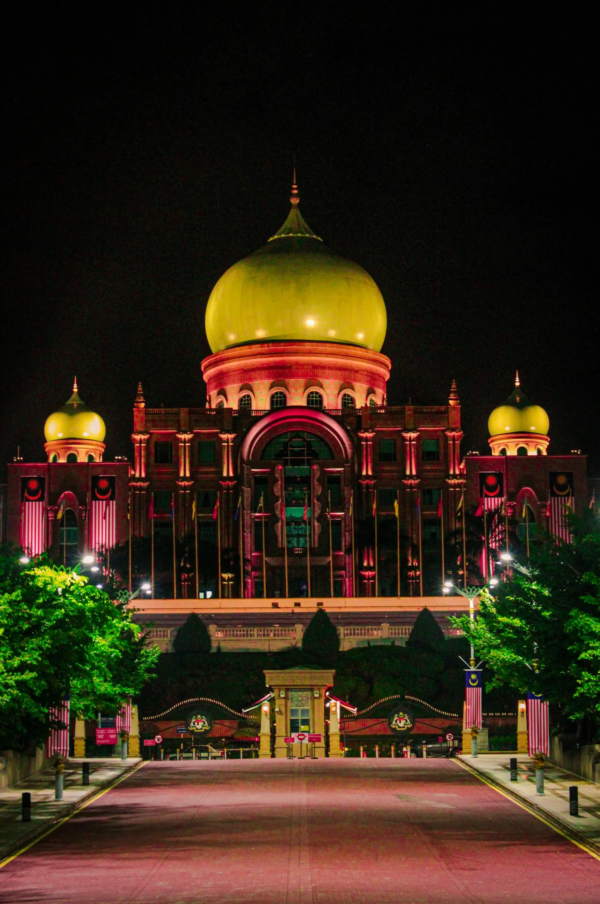 Perdana Putra - Landmark in Putrajaya