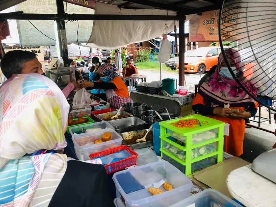 Nasi Lemak LemanJah - Local Food in Kuala Lumpur