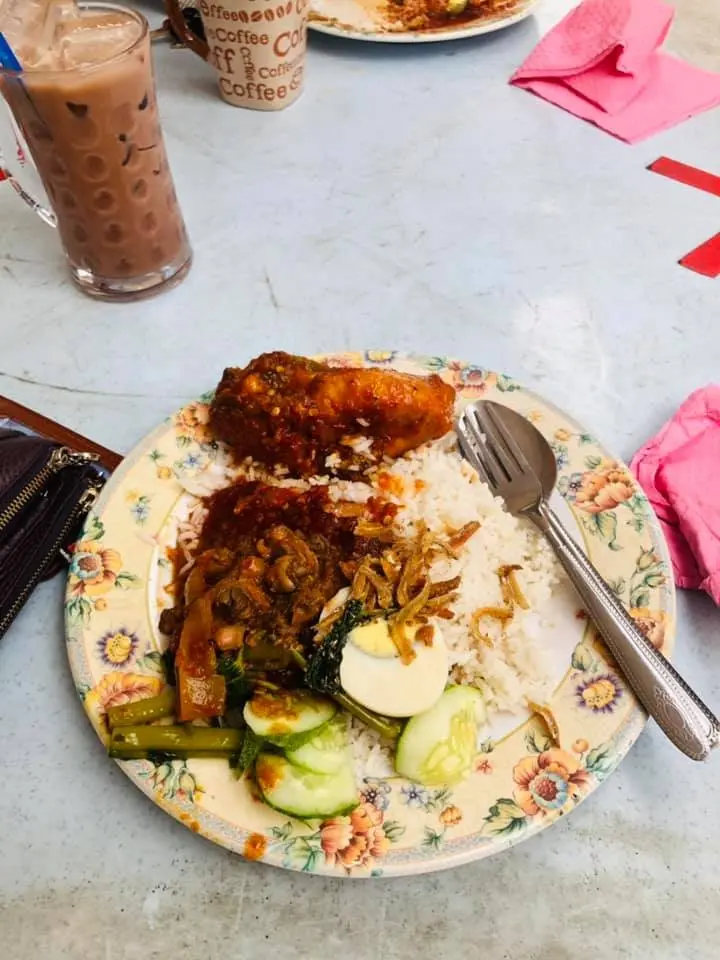 Nasi Lemak LemanJah - Local Food in Kuala Lumpur