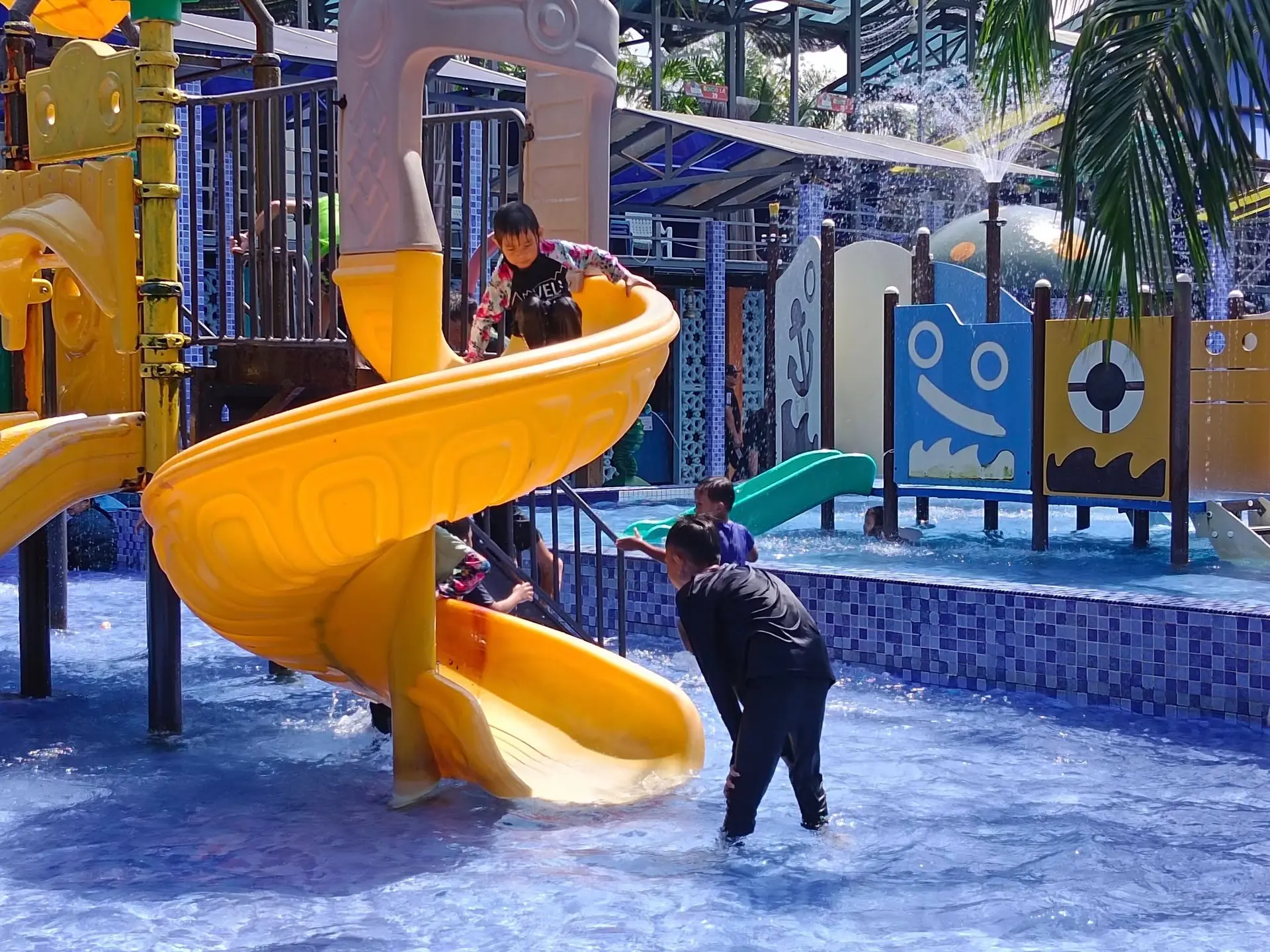 Msekin Wonderland - Water & Amusement Park in Sekinchan