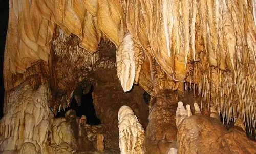 Gua Kelawar (Pulau Tuba) - Geosite in Langkawi