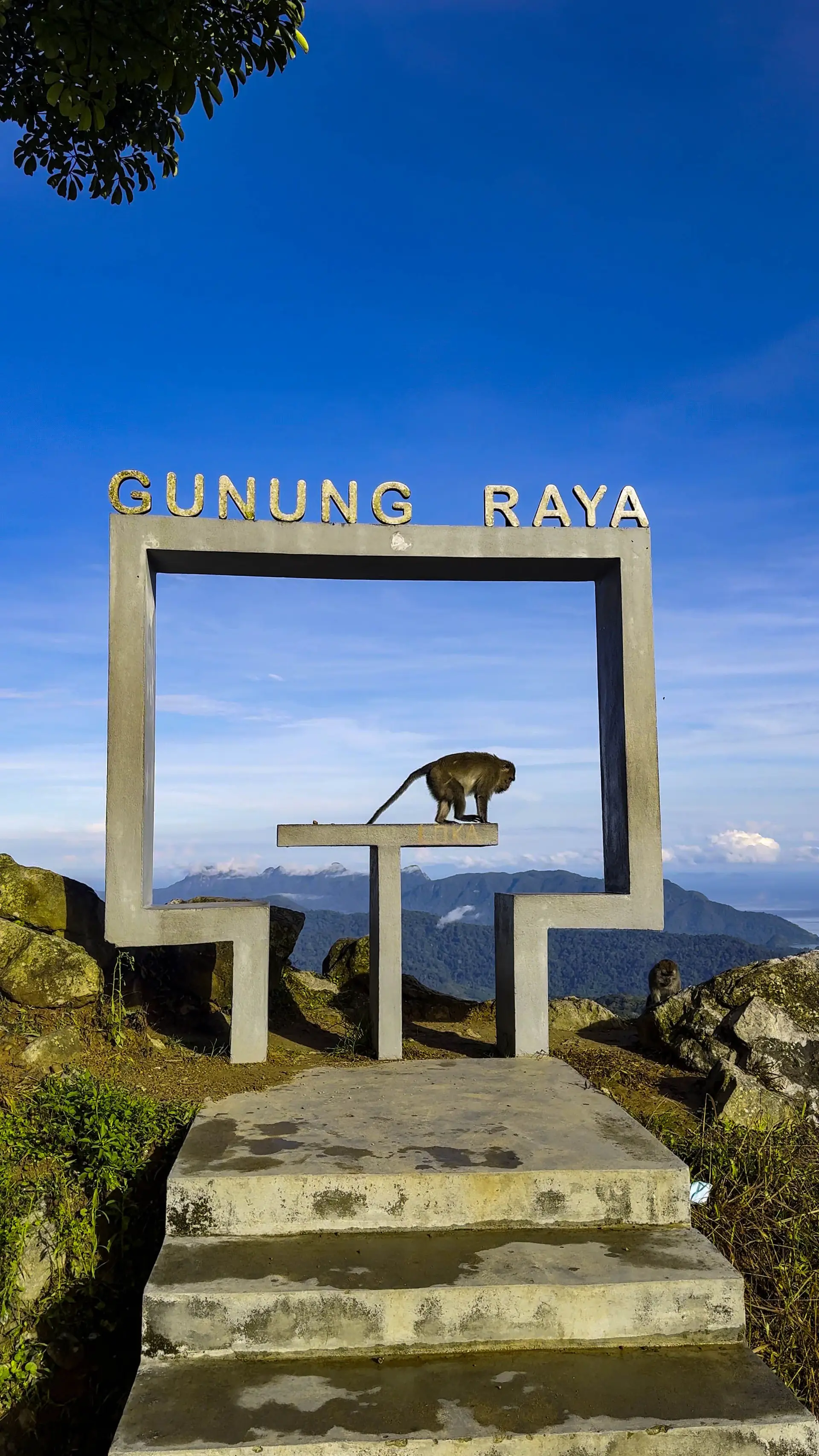 Gunung Raya Viewpoint