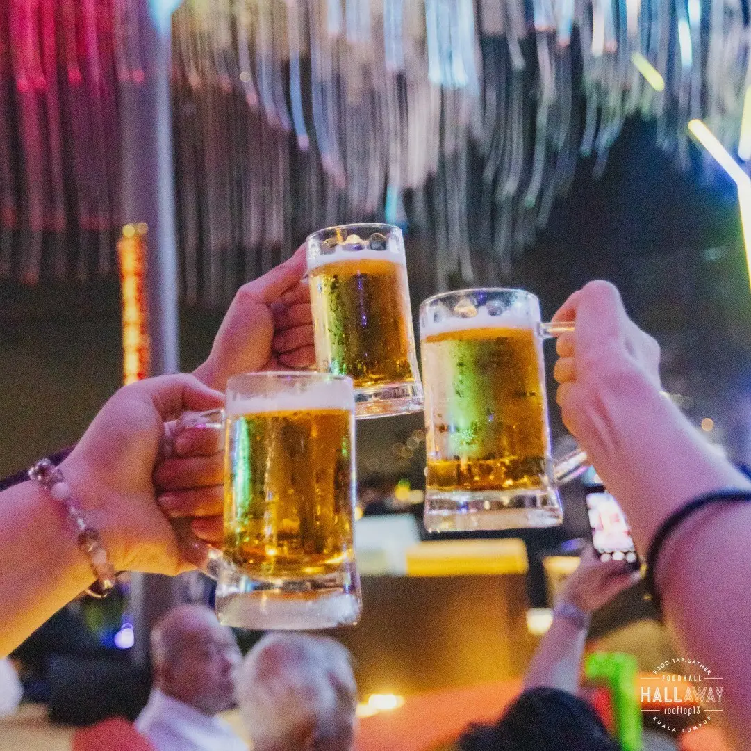 Hallaway KL Rooftop Bar - Nightlife in Kuala Lumpur