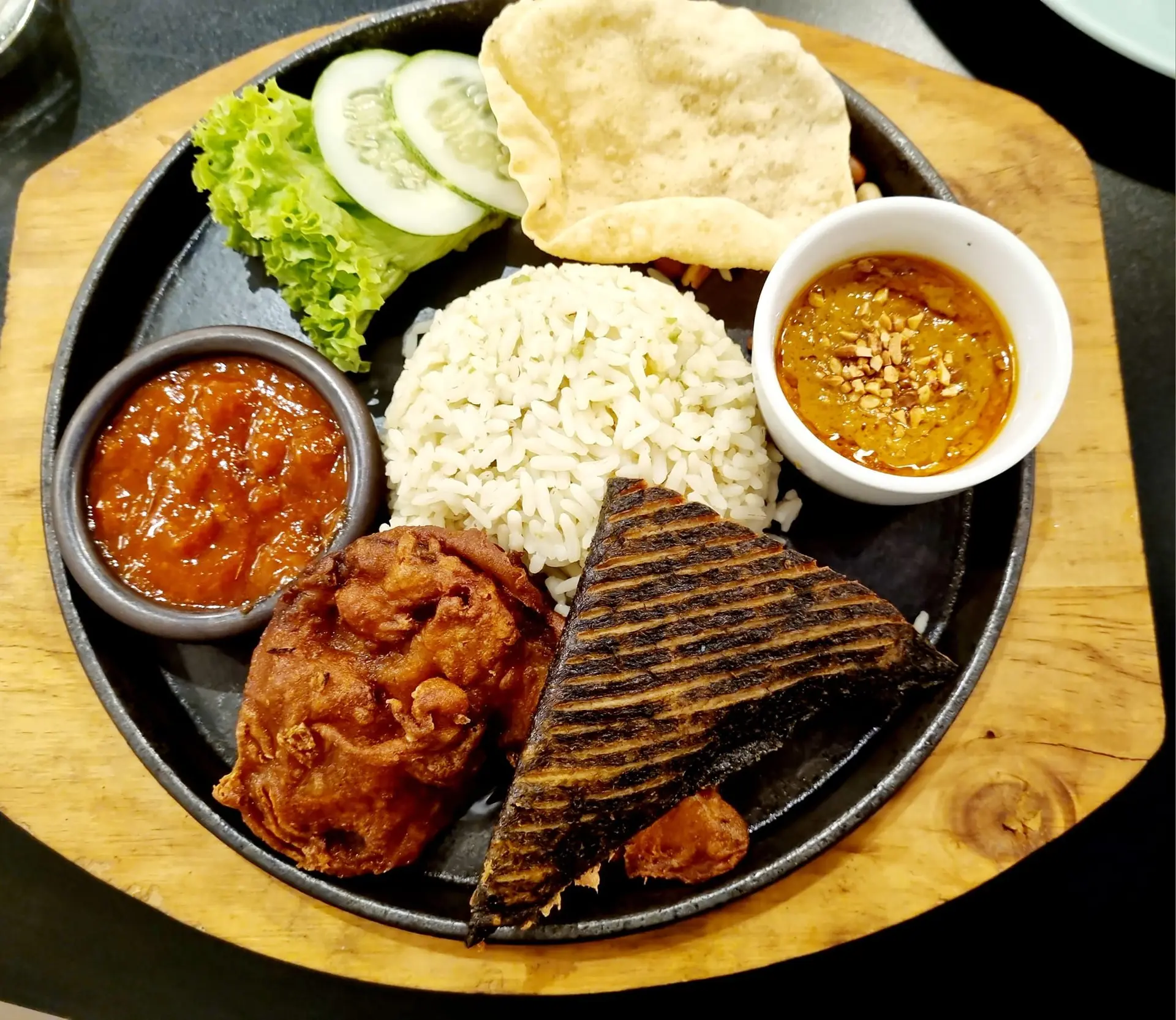 JanxDen Greenlife Cafe - Cafe in George Town