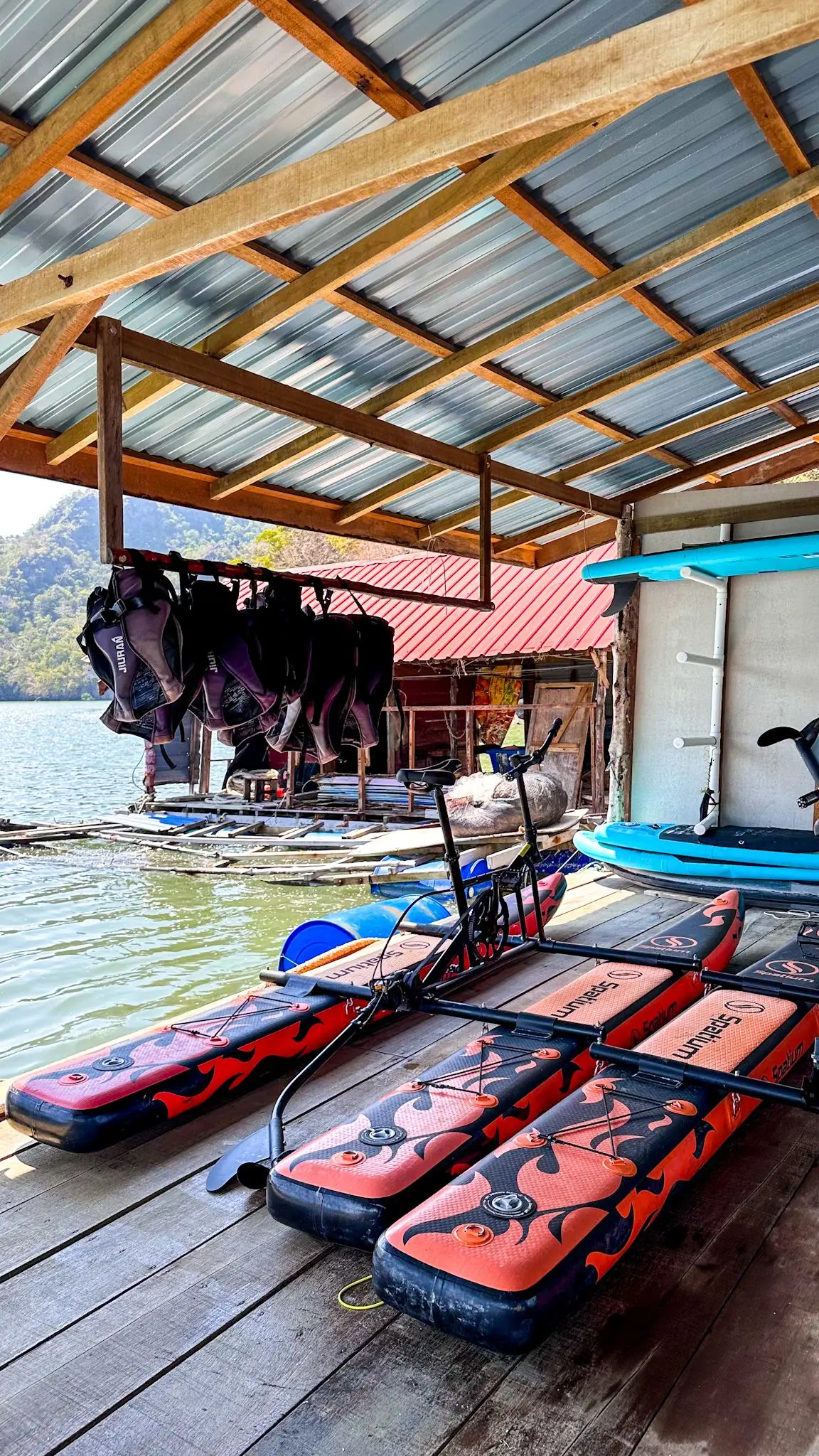 Stand-Up Paddleboarding (Coconest) photo 11