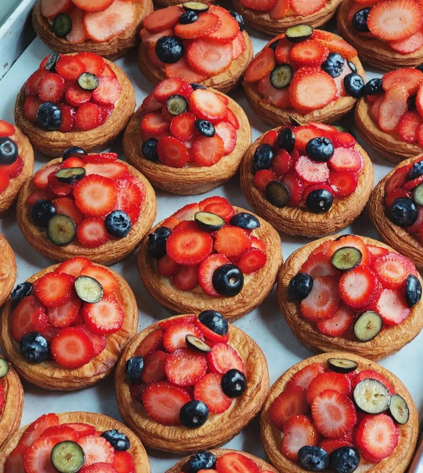 La Vie en Rose Patisserie - Cafe in George Town