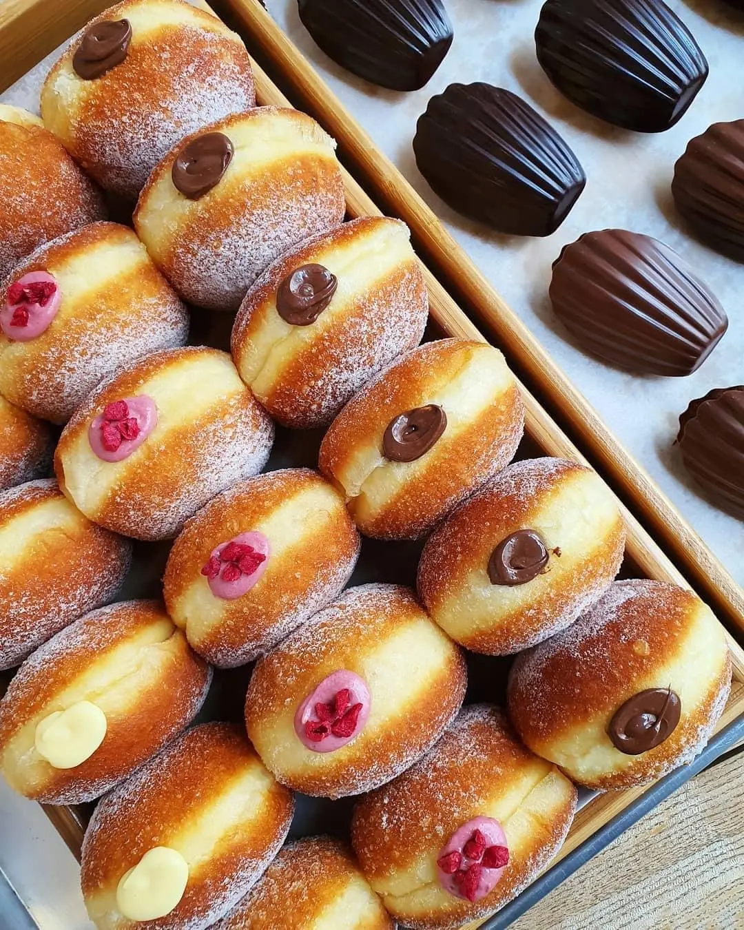 La Vie en Rose Patisserie - Cafe in George Town