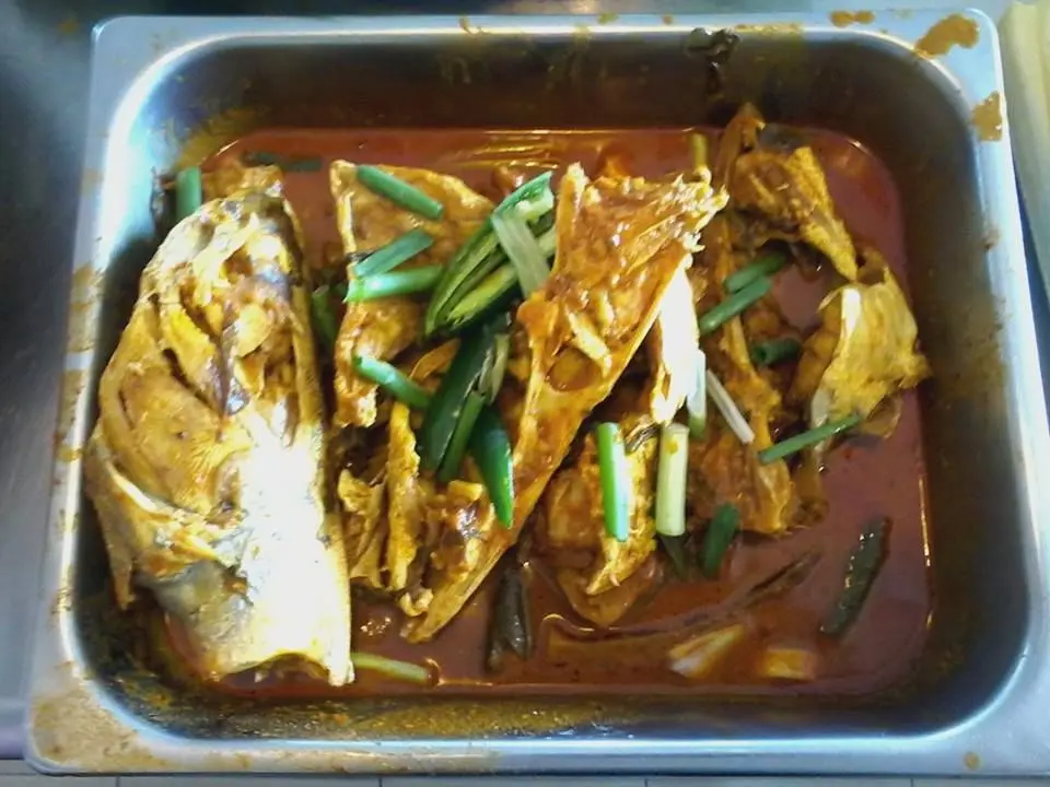 Mak Ngah Gulai Warisan - Local Food in Balik Pulau