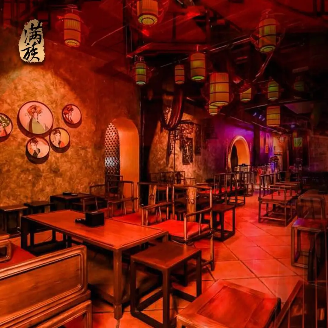 Manchu Bar 满族酒吧 - Nightlife in George Town