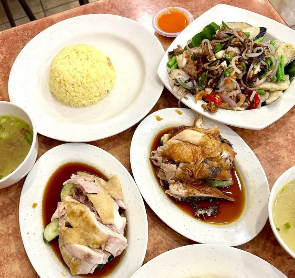 Nasi Ayam Hainan Chee Meng (Bukit Bintang) - Local Food in Kuala Lumpur