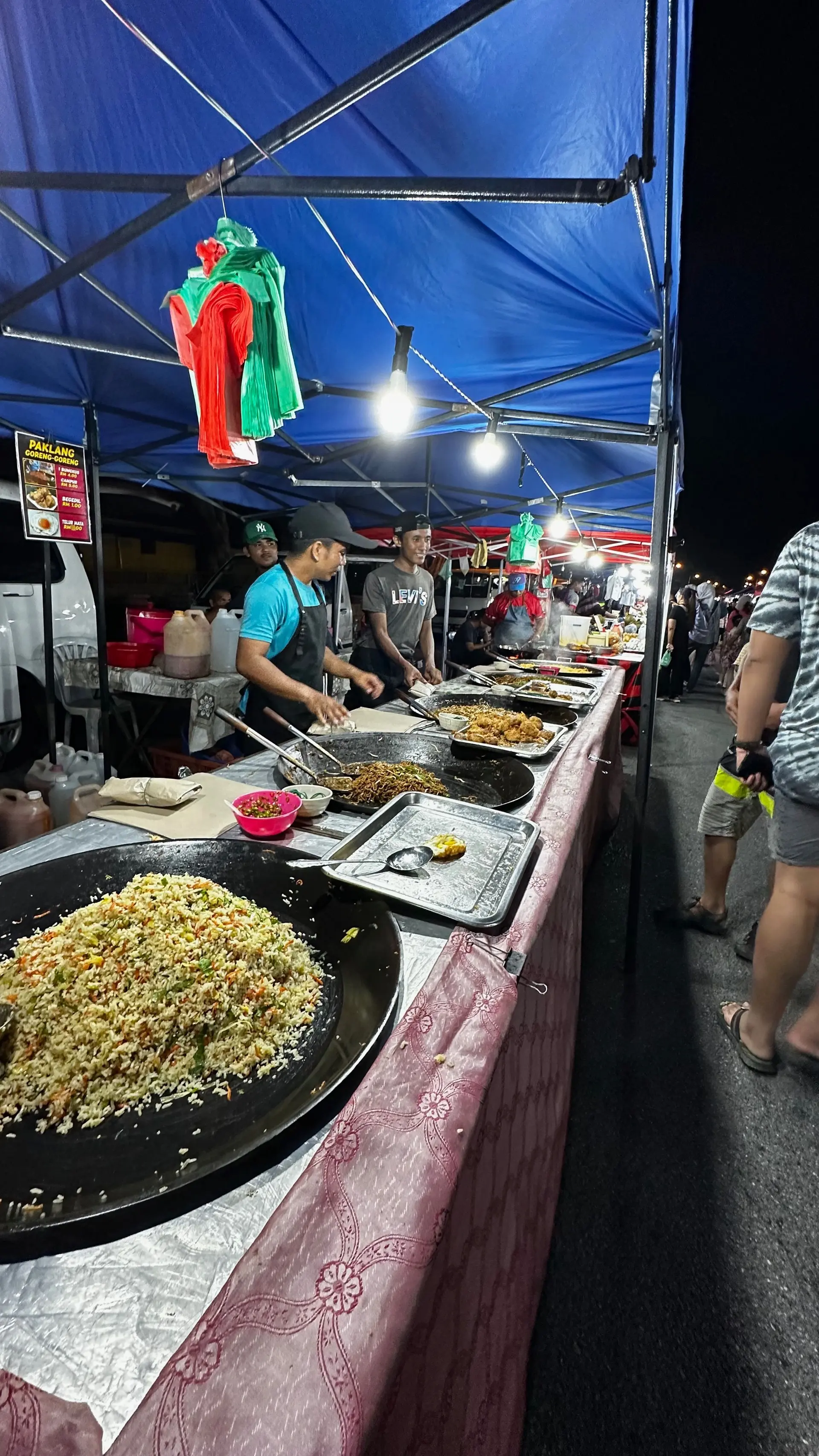 Kuah Town Night Market (Wednesday, Saturday) - Night Market in Langkawi