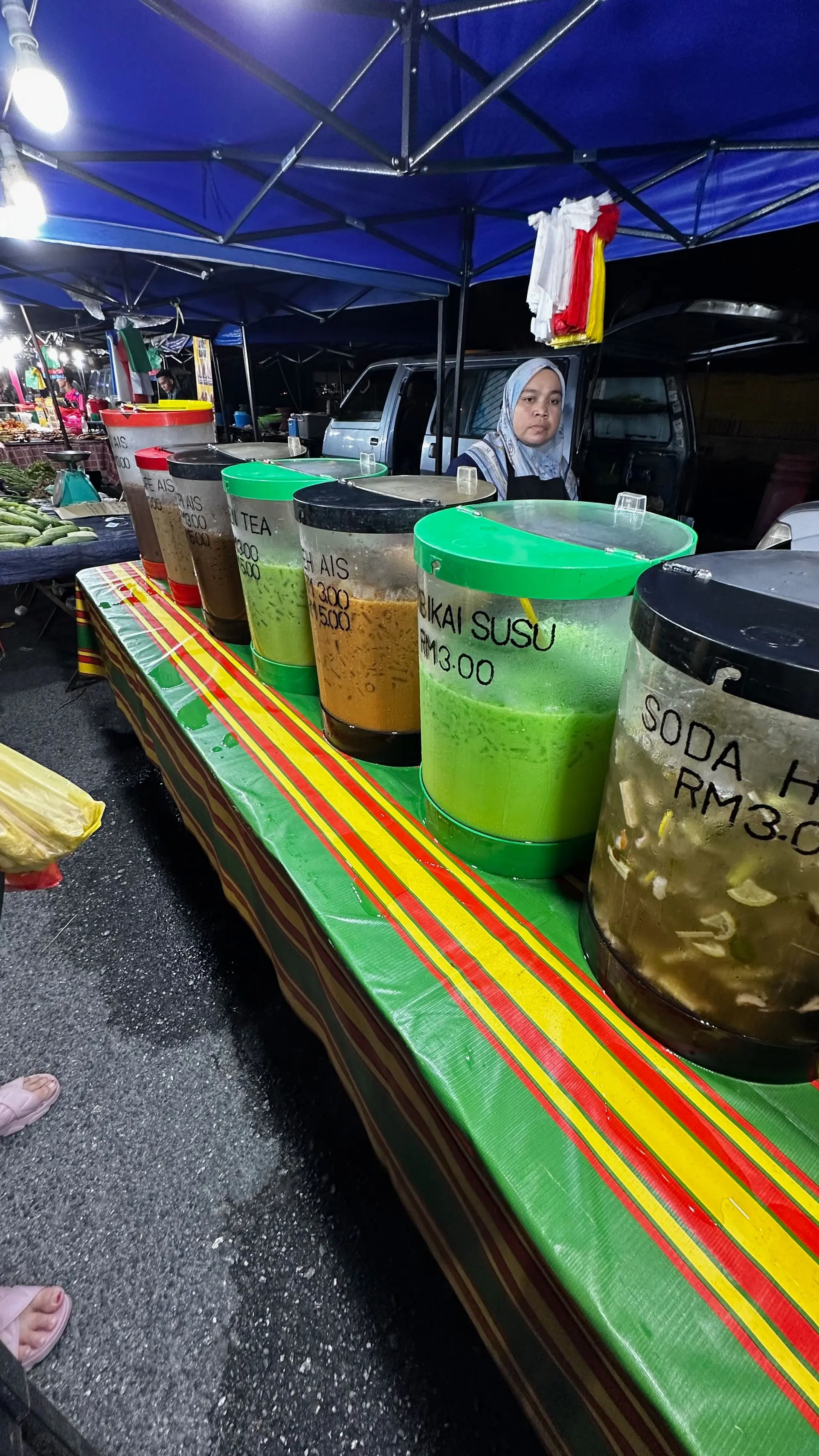 Kuah Town Night Market (Wednesday, Saturday) - Night Market in Langkawi