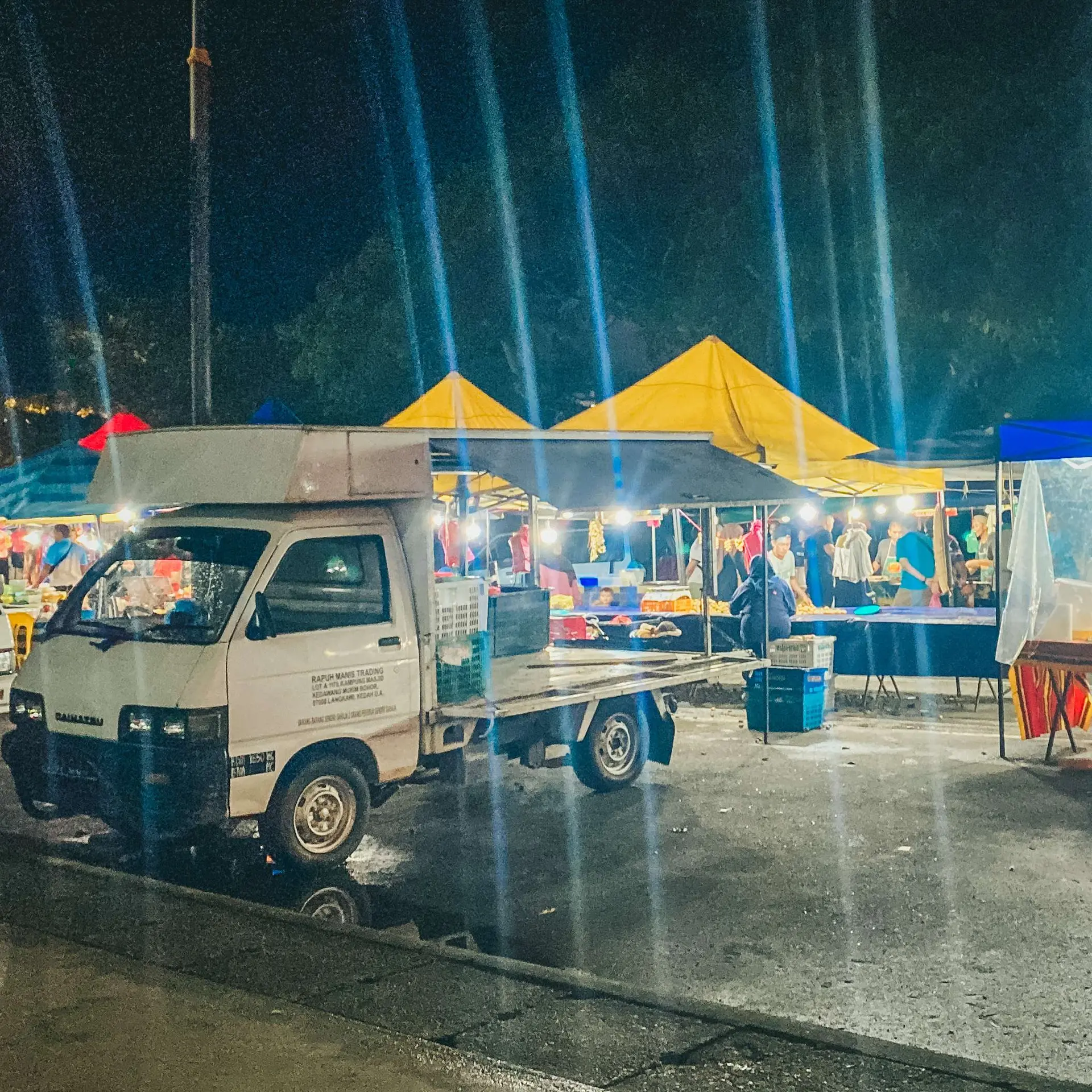 Kuah Town Night Market (Wednesday, Saturday) - Night Market in Langkawi