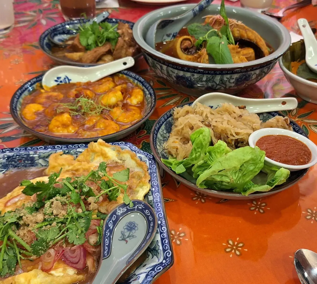Nyonya Willow Restaurant - Local Food in Bayan Lepas