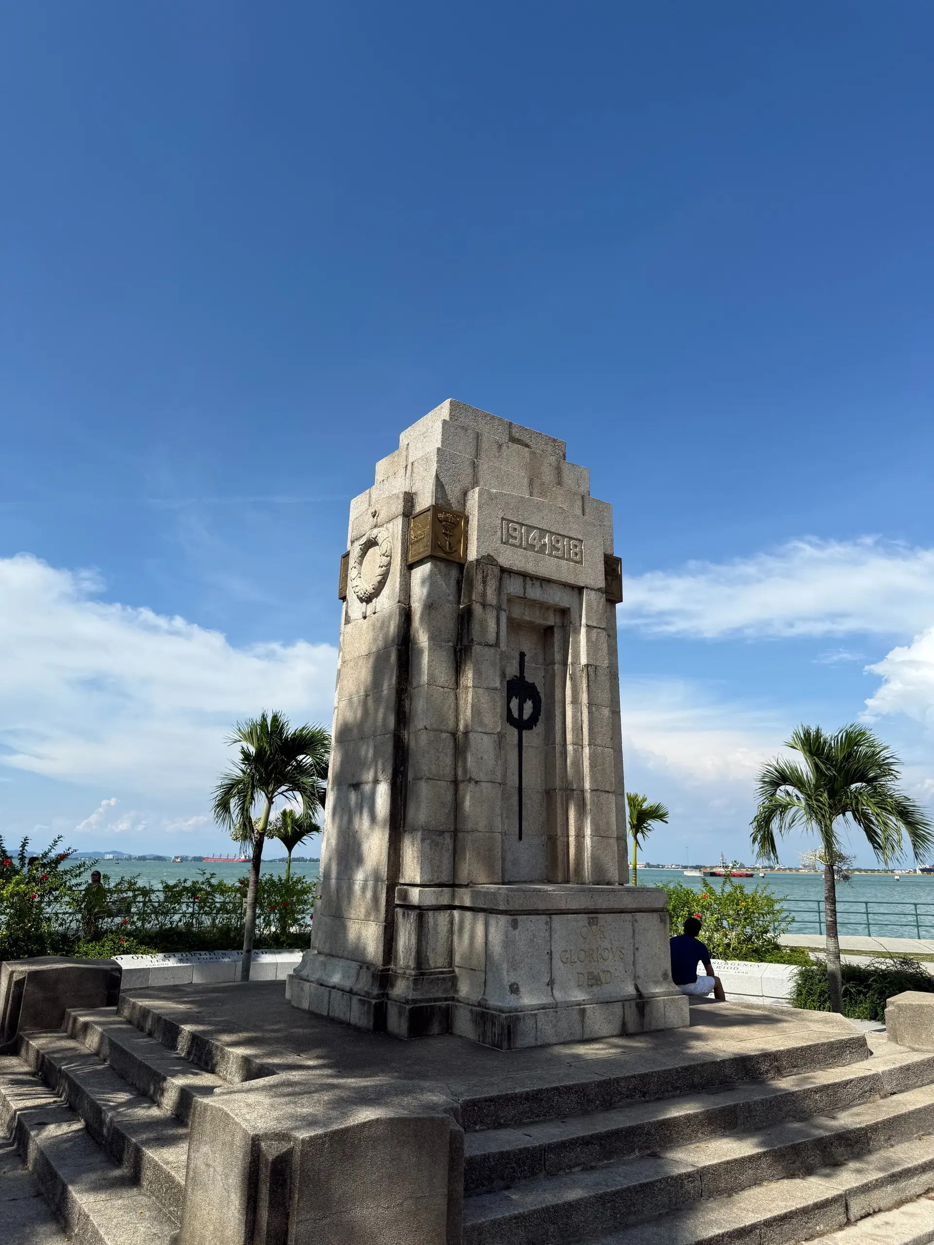 Padang Kota (Esplanade) - Landmark in Georgetown