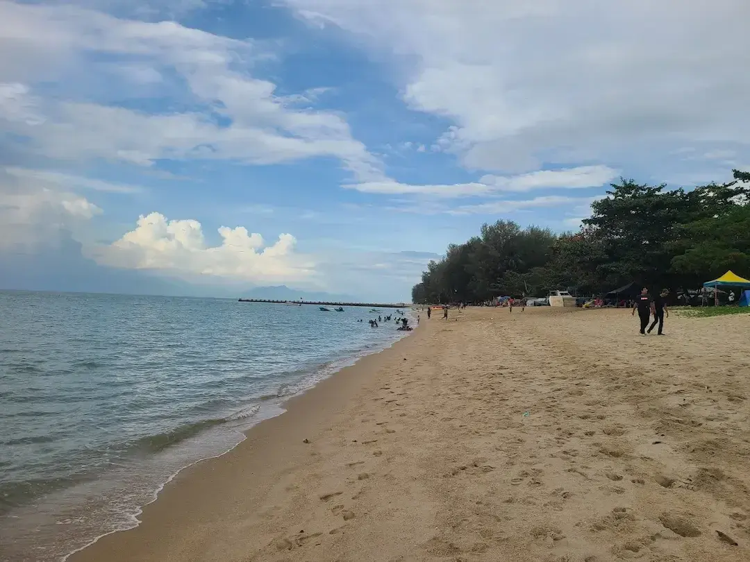 Pantai Kilat - Beach in Penang