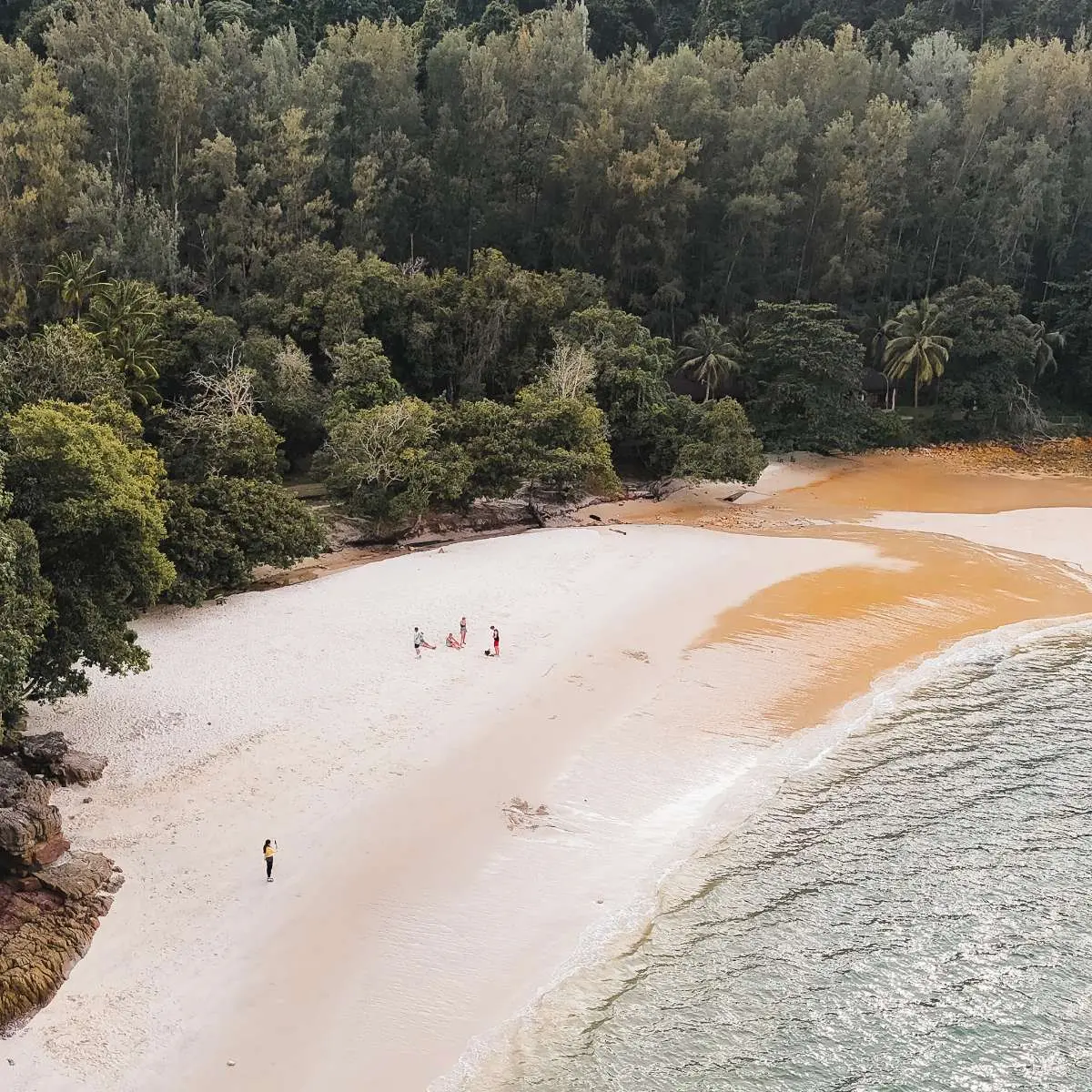 Pantai Pasir Tengkorak  - Nature & Park in Langkawi