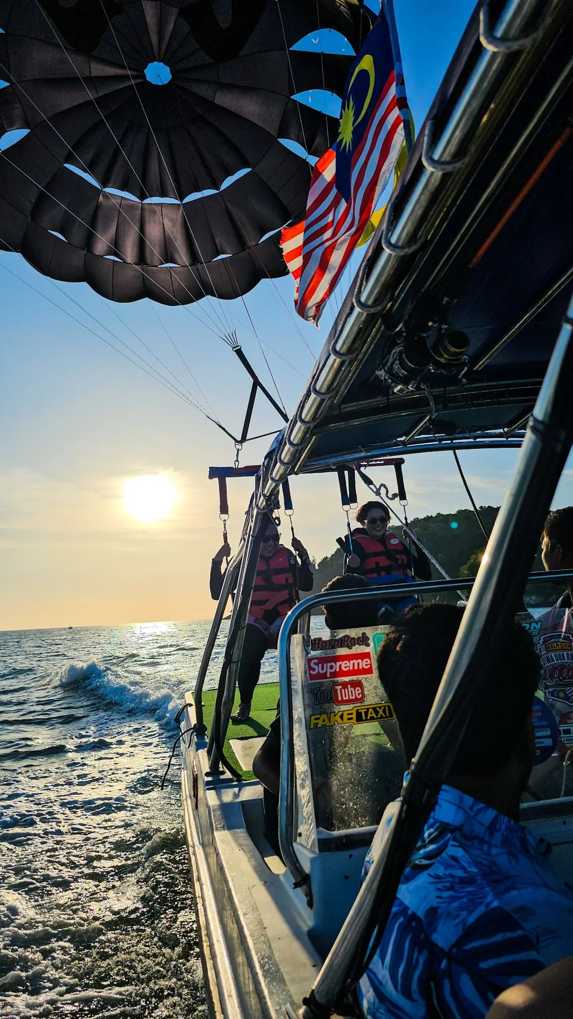 Parasailing (Pantai Cenang) - Boat Tour & Water Sport in Langkawi 