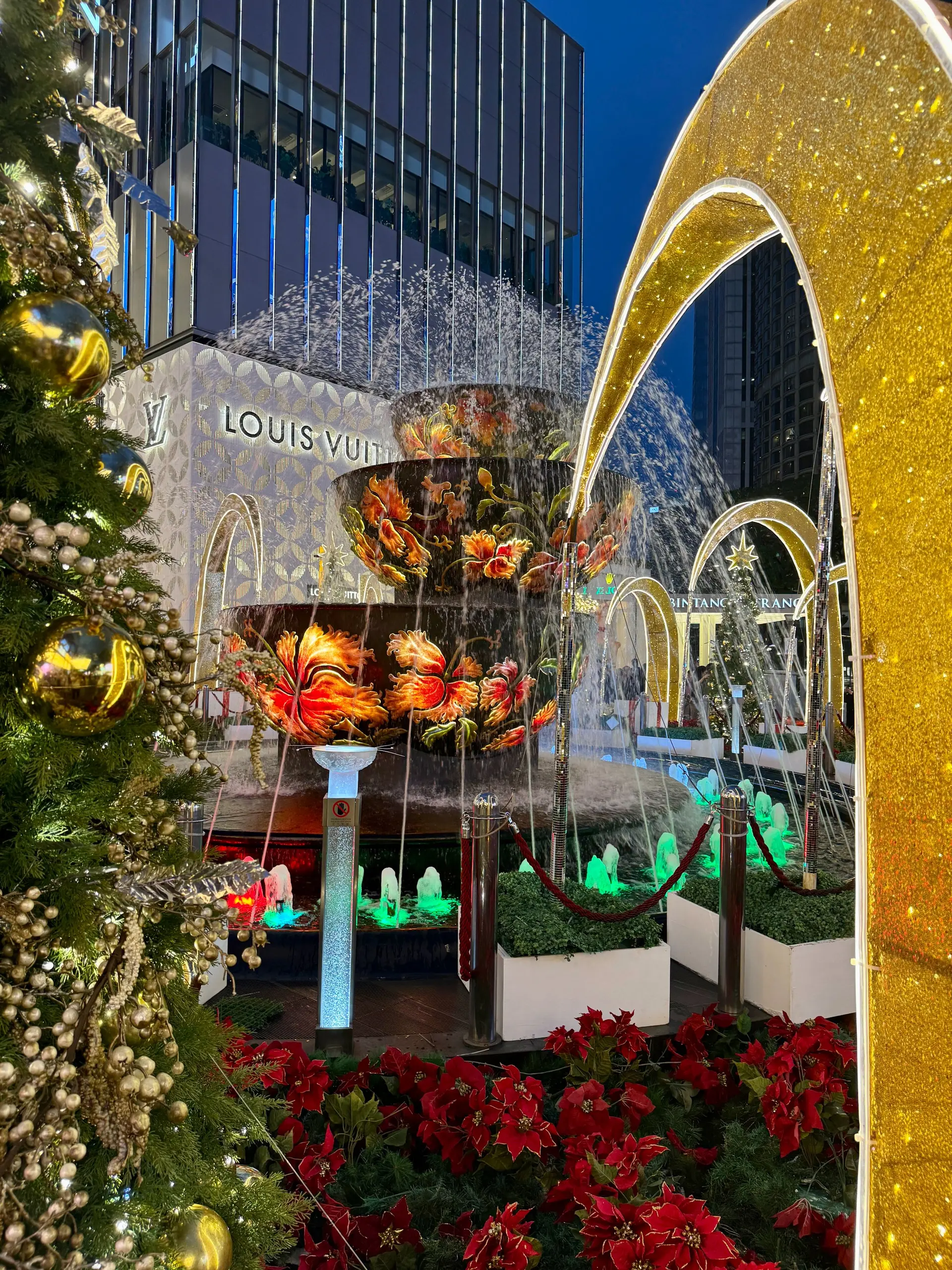 Pavilion Crystal Fountain