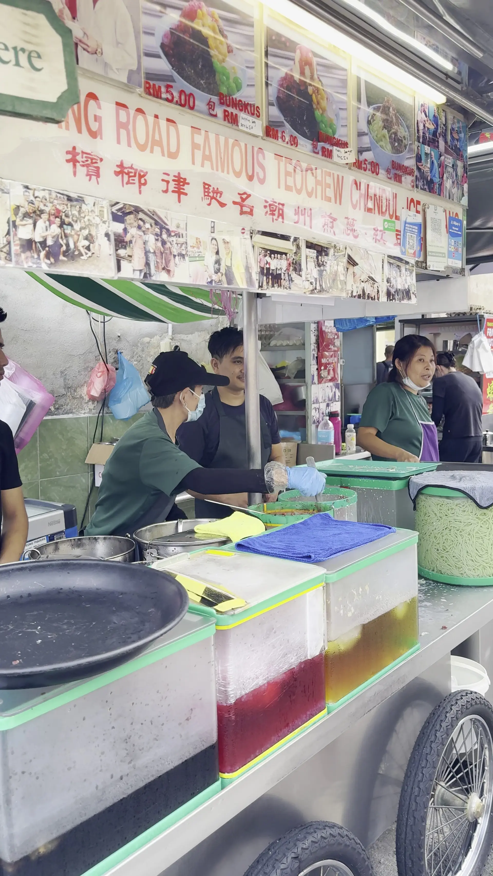 Penang Road Famous Teochew Chendul - Local Food in George Town