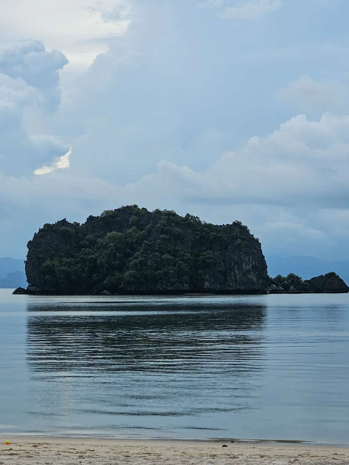 Pulau Penyu Besar - Island in Langkawi