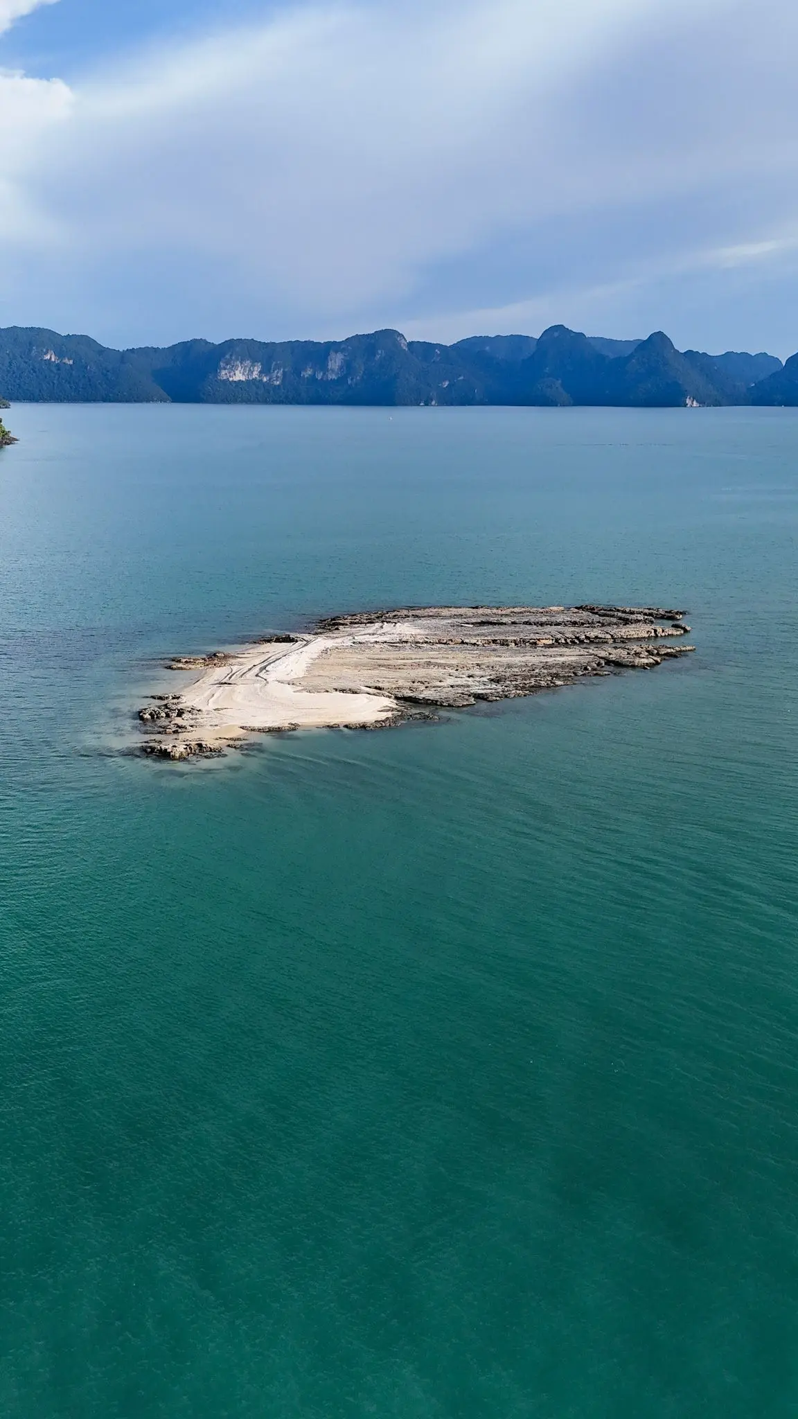 Pulau Tak Berumput