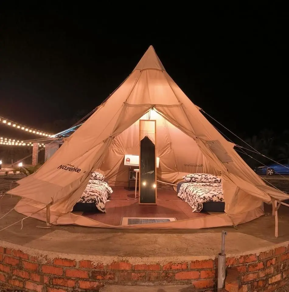 RareHut Glamz  - Campsite in Tanjung Sedeli