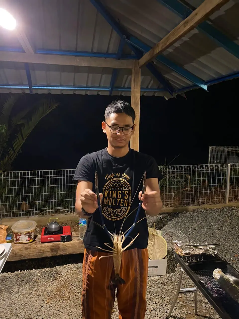 RareHut Glamz  - Campsite in Tanjung Sedeli