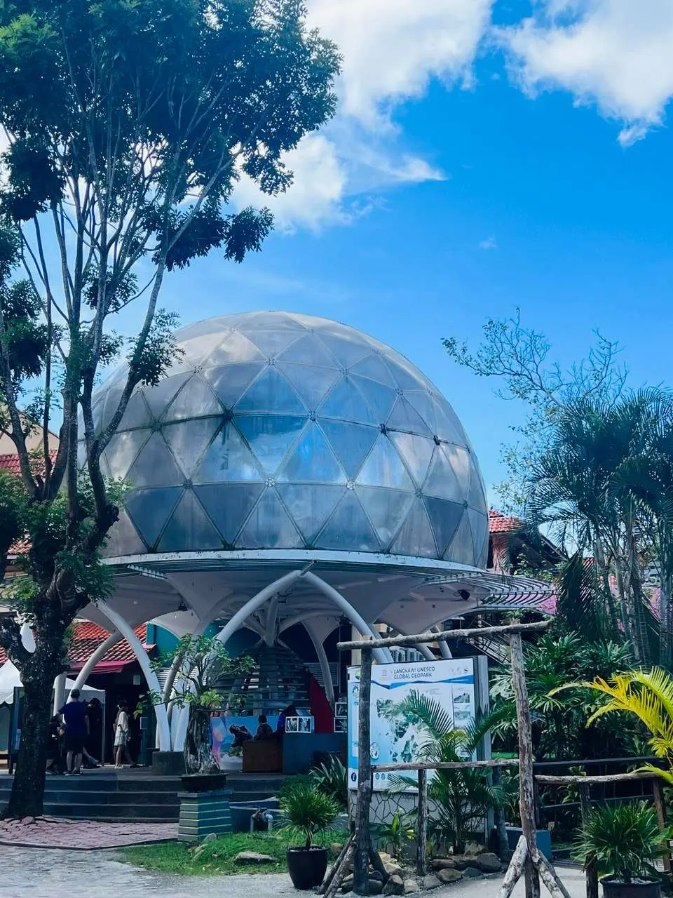 SkyDome