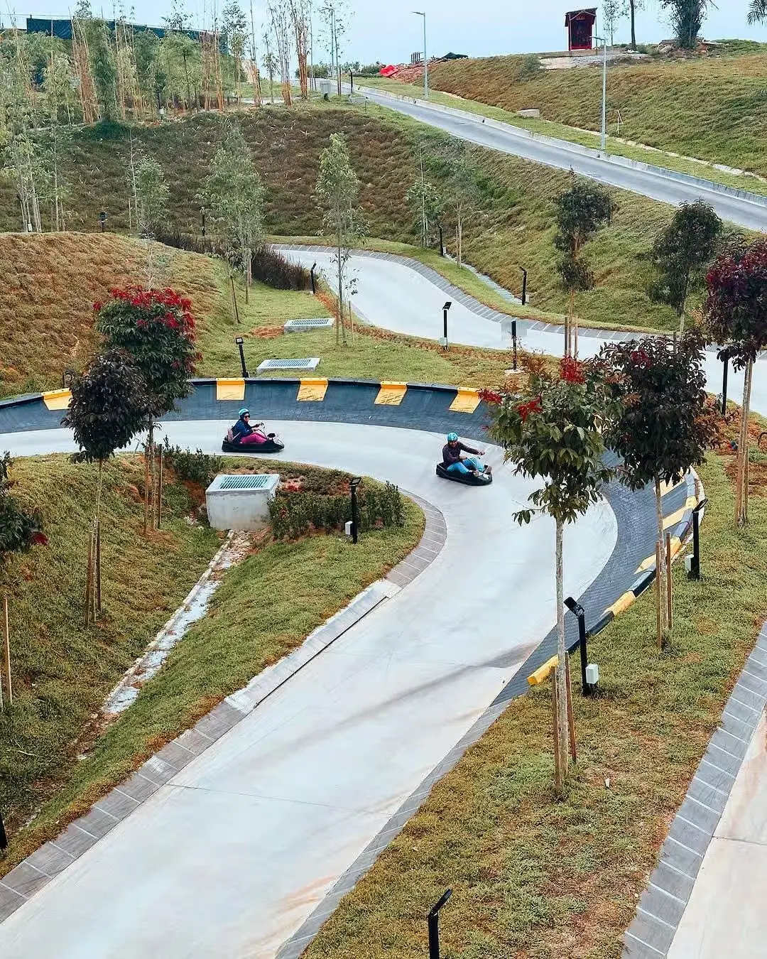 Skyline Luge Kuala Lumpur - Water & Amusement Park in Rawang