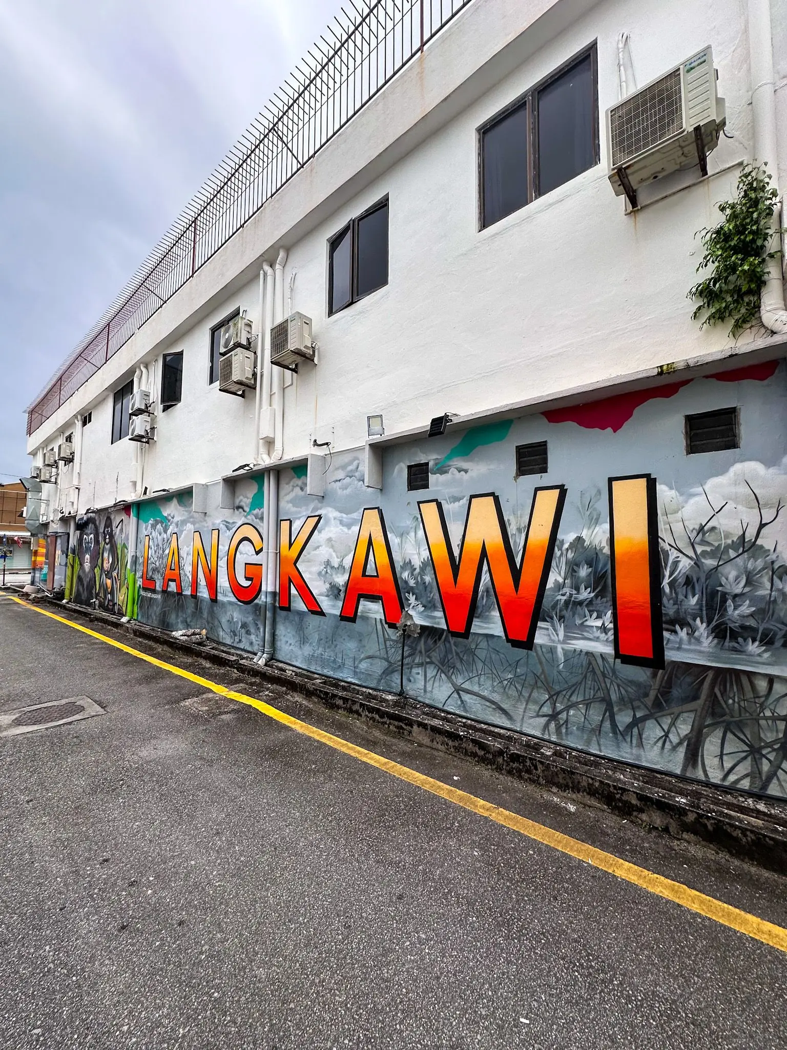 Street Art Langkawi  - Art Gallery & Art Street in Langkawi
