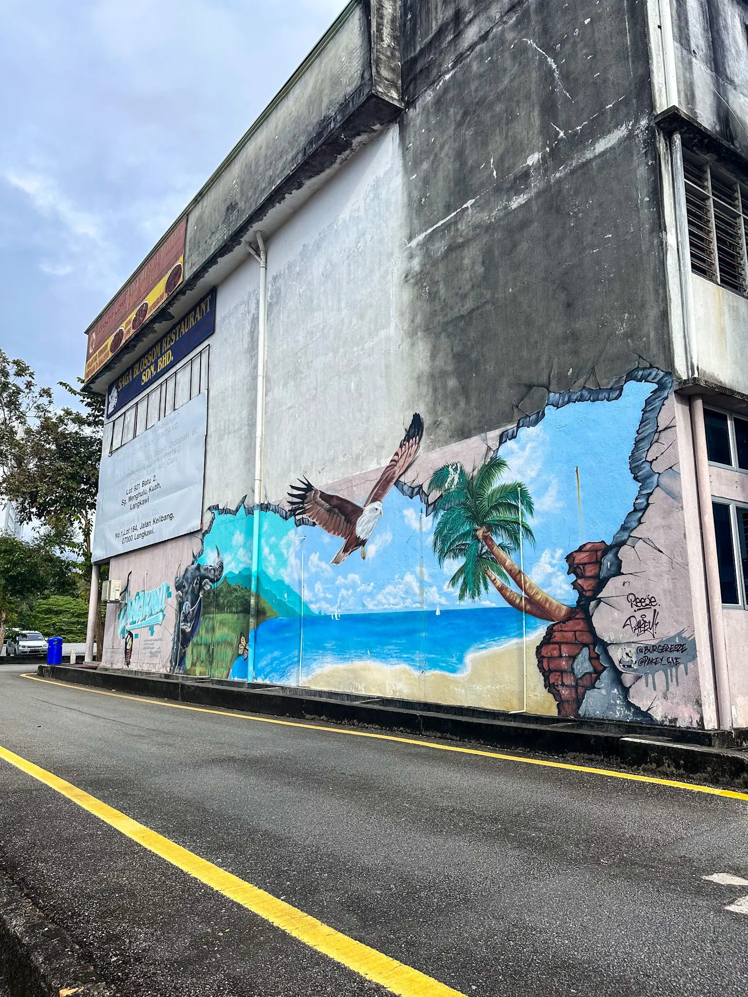 Street Art Langkawi  - Art Gallery & Art Street in Langkawi