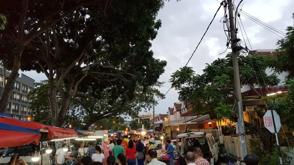 Sungai Dua Night Market - Night Market in Penang