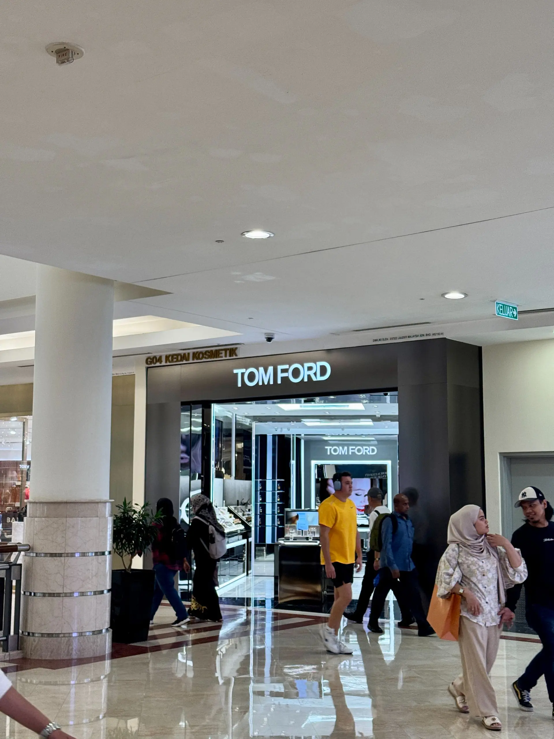  Suria KLCC Mall