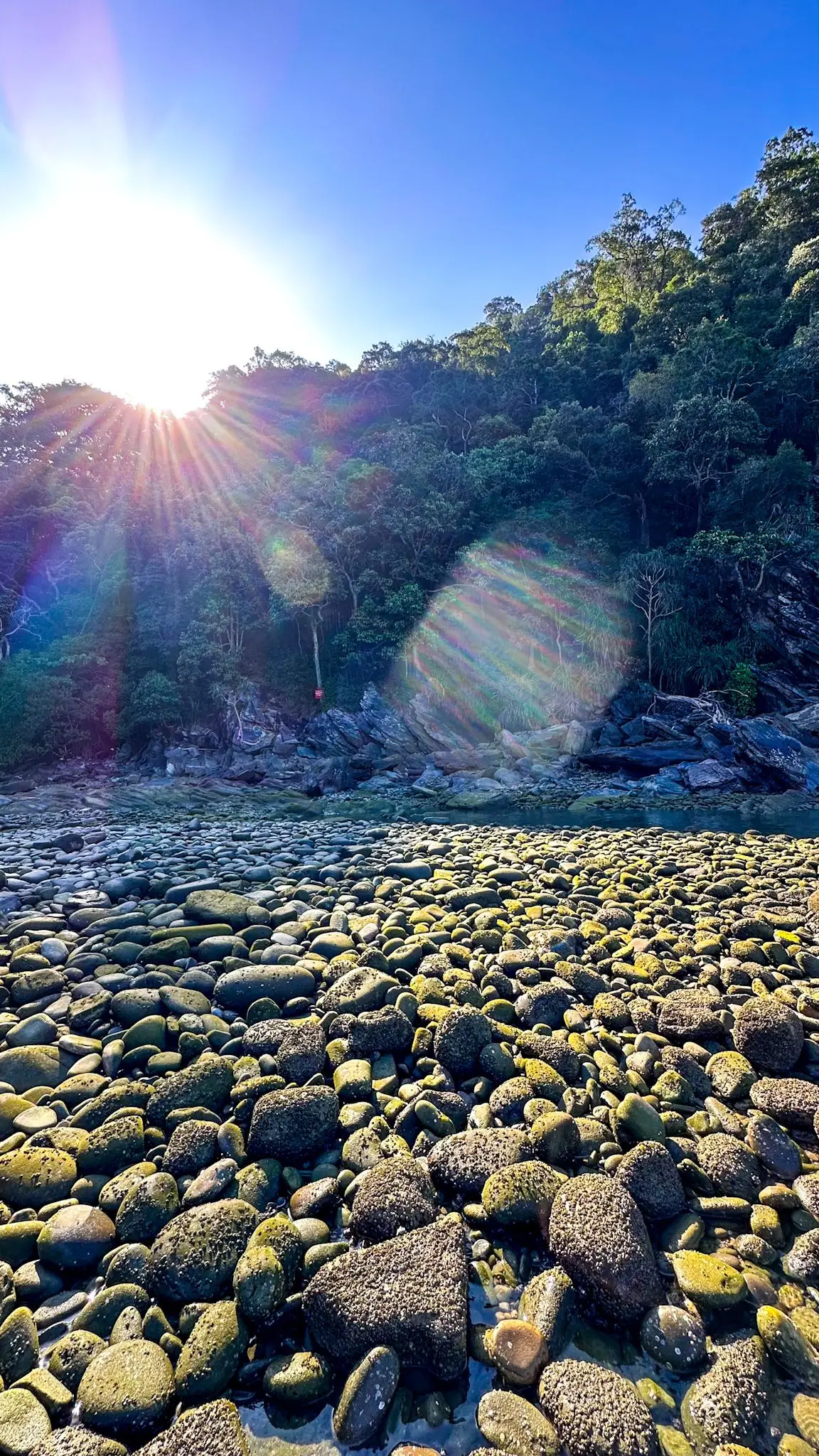 Air Terjun Tama (Waterfall)