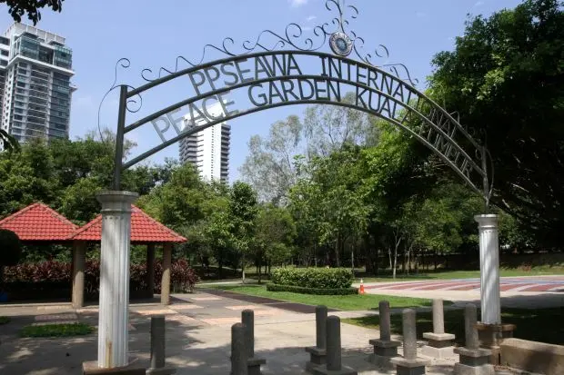 Taman Rimba Kiara (TTDI Park) - Garden & Park in Kuala Lumpur