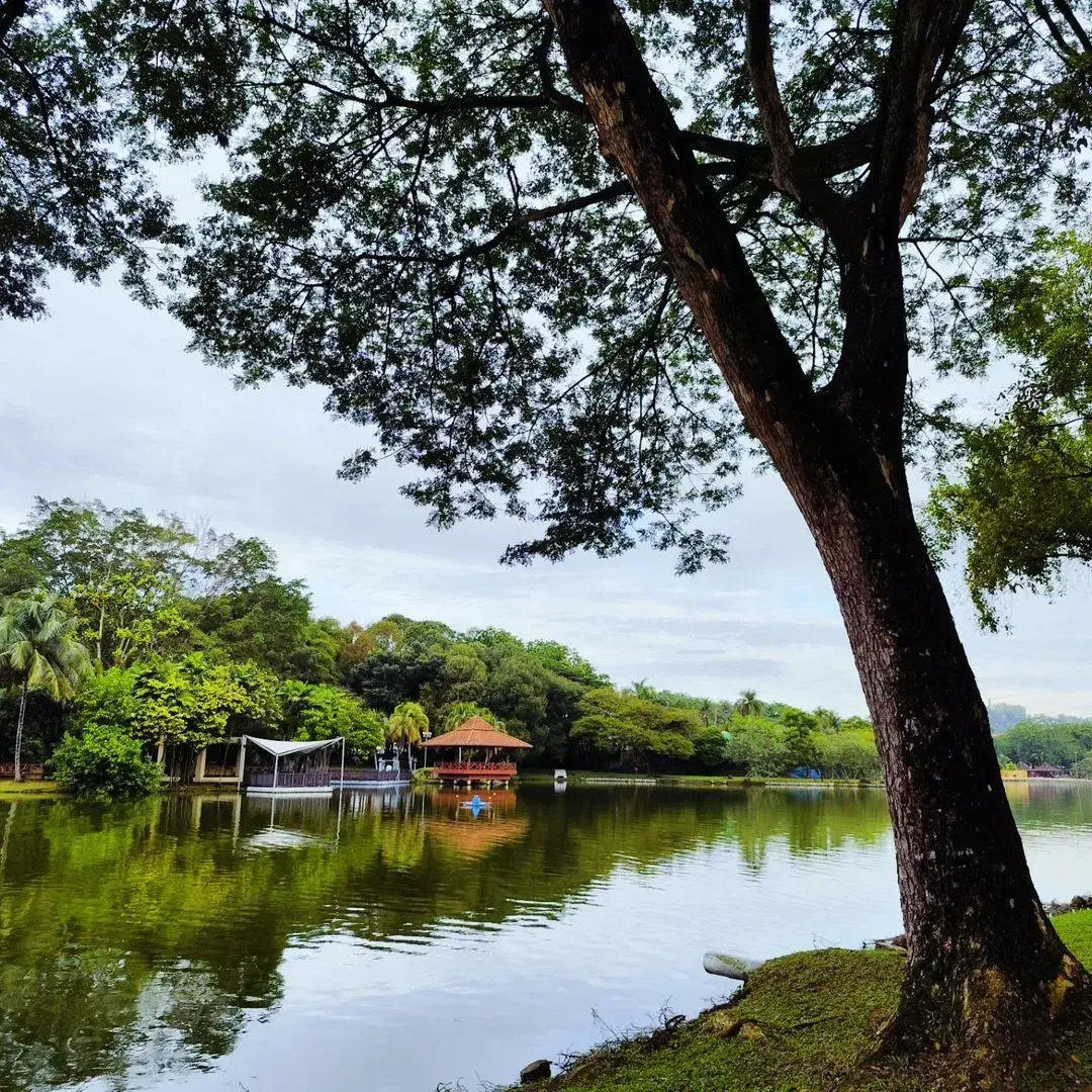 Taman Tasik Shah Alam